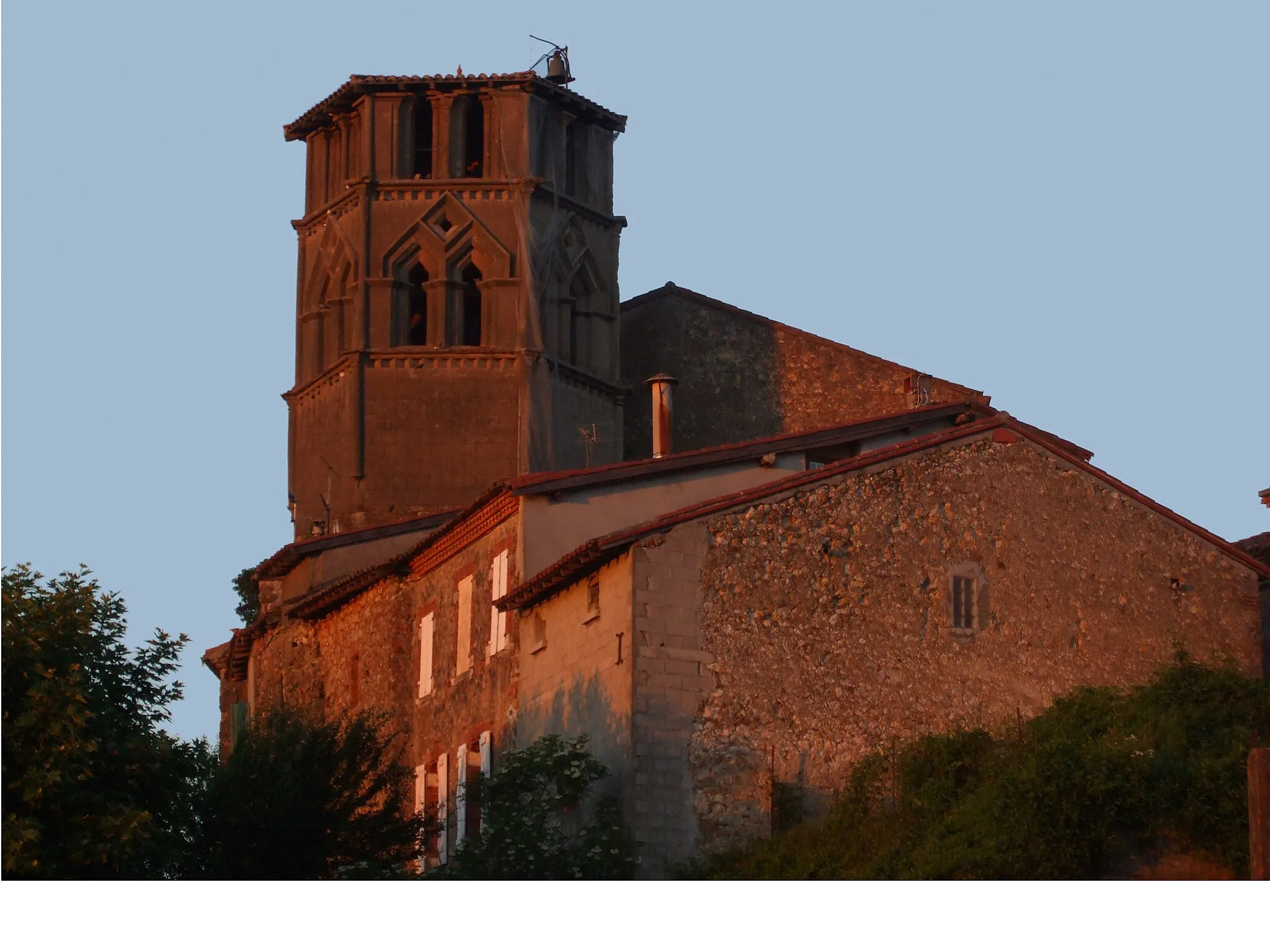 Photo showing: Church of en:Saint-Ybars