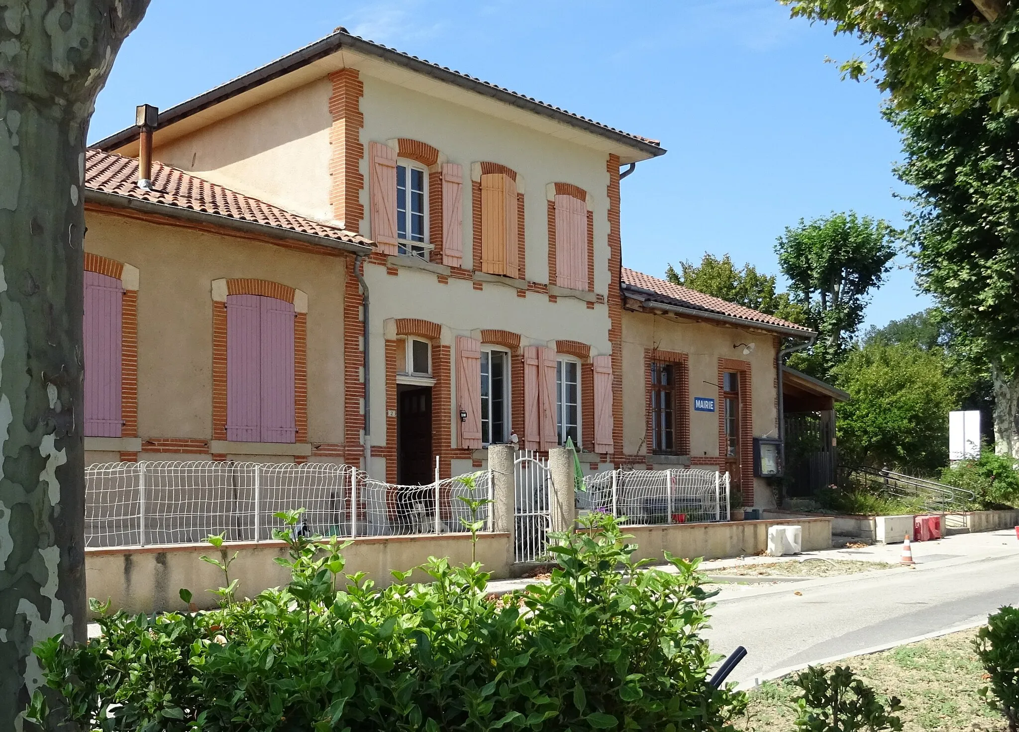 Photo showing: Mairie pour infobox de Brie (Ariège)