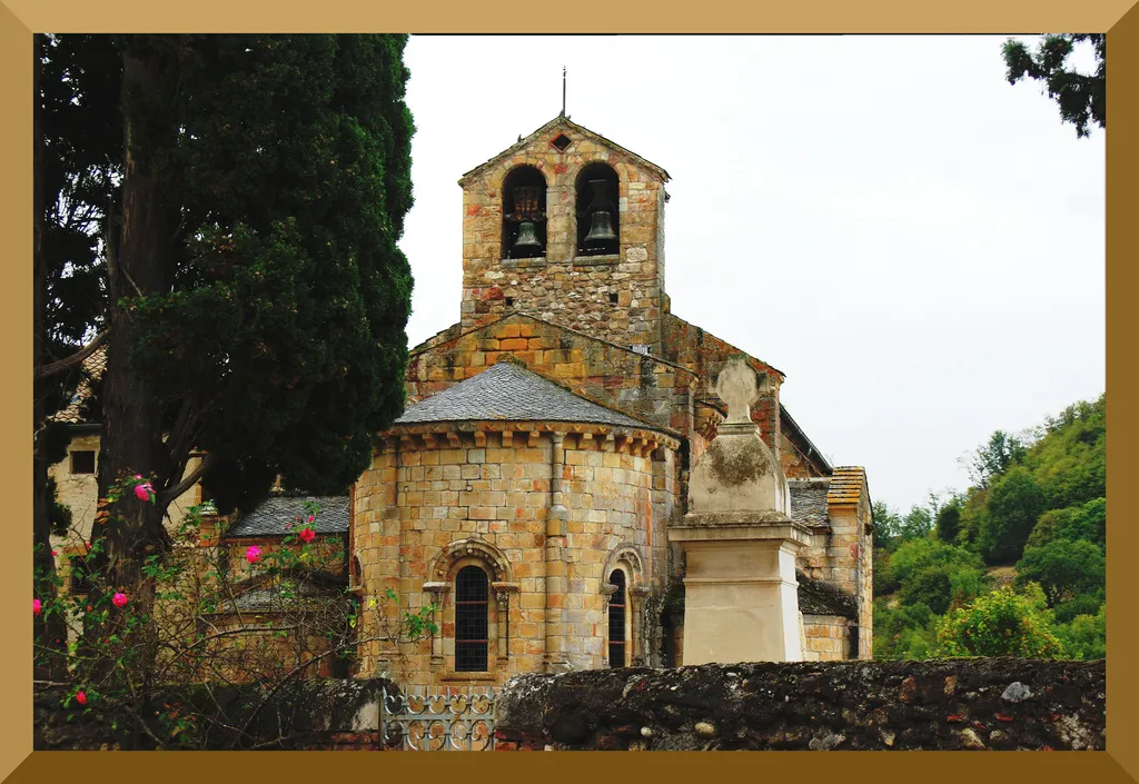 Photo showing: This building is indexed in the base Mérimée, a database of architectural heritage maintained by the French Ministry of Culture, under the reference PA00093907 .