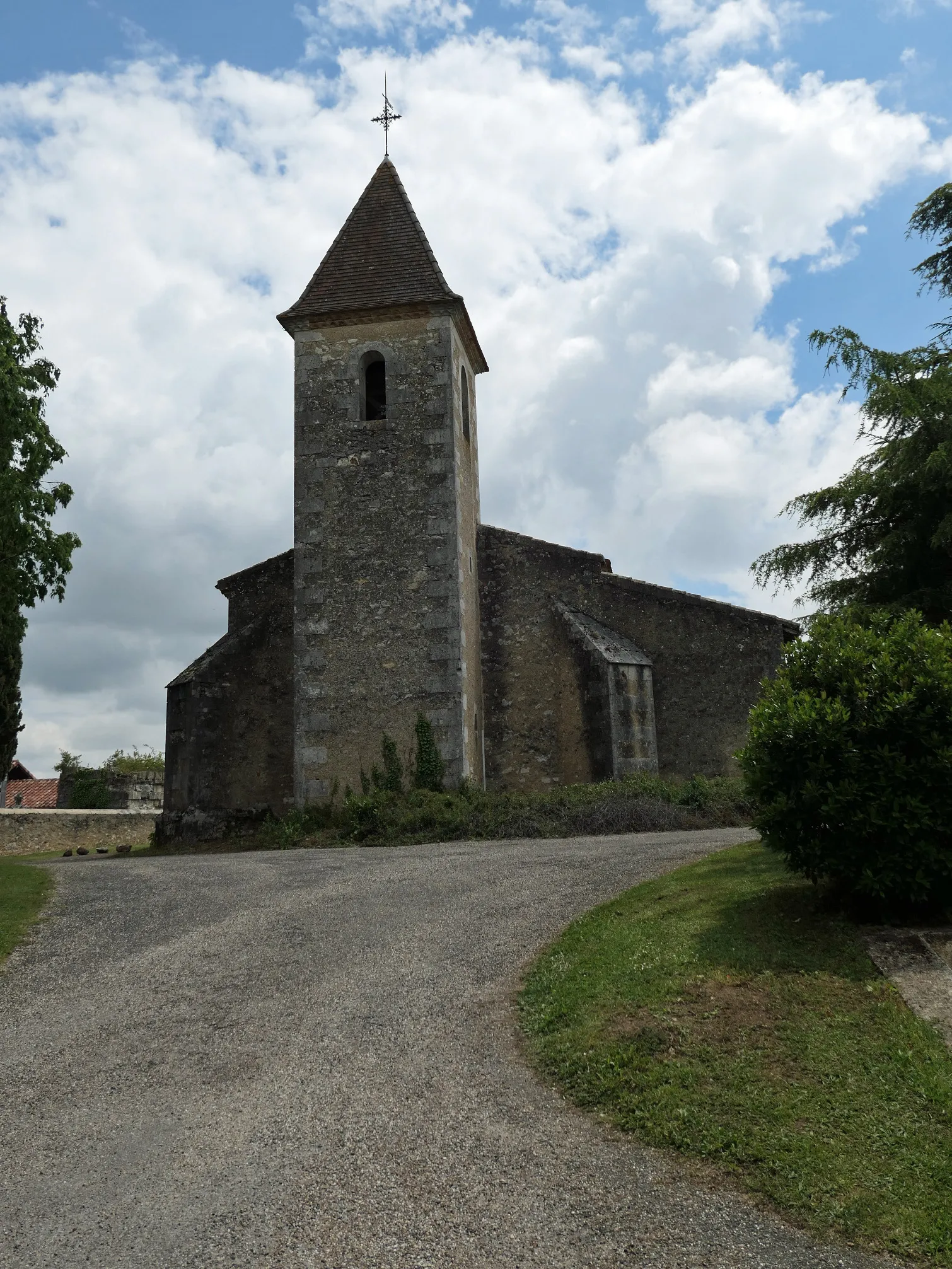 Photo showing: Église Saint-Barthélemy de Bonas