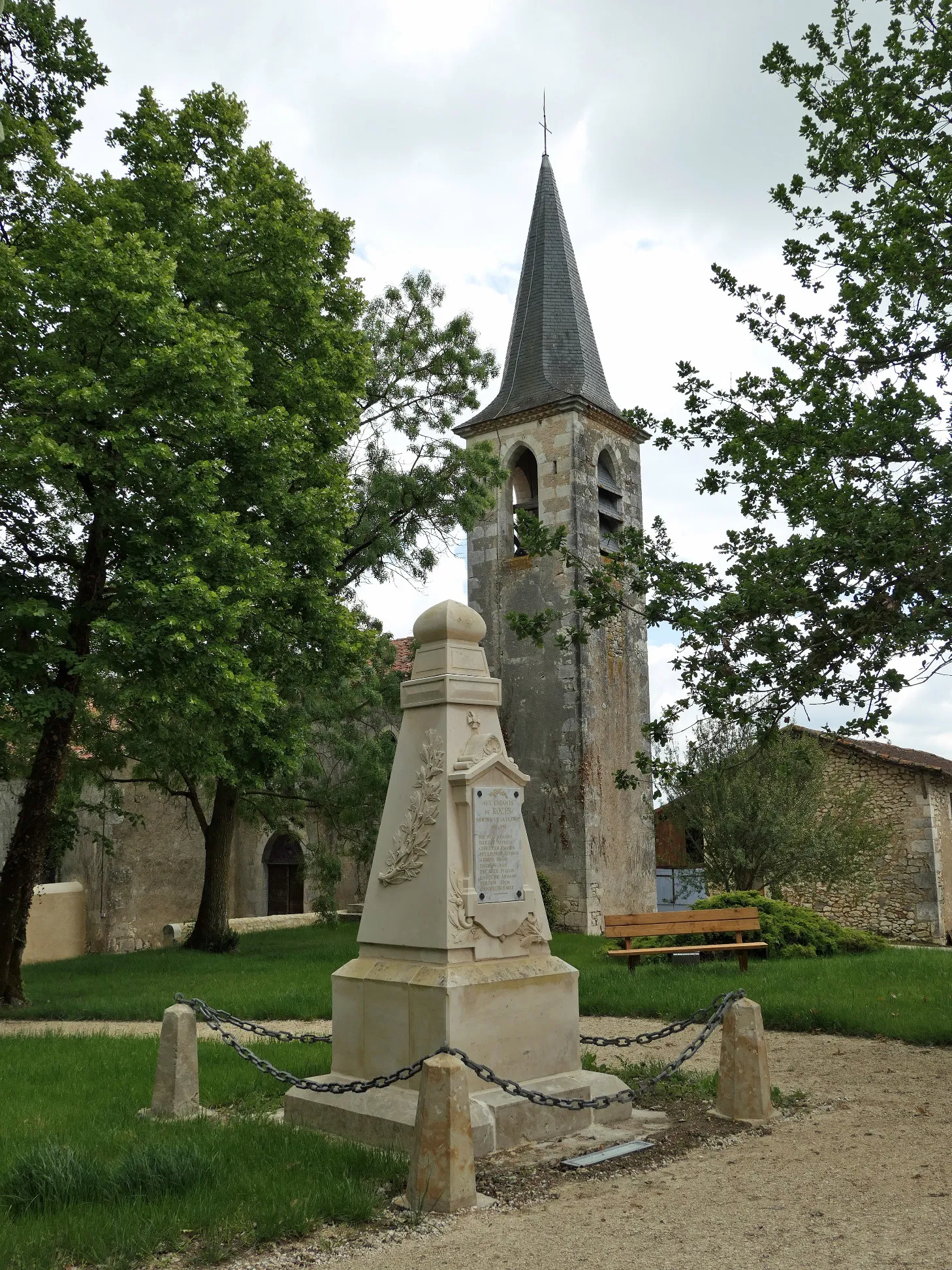 Photo showing: Église Saint-Martin de Rozès