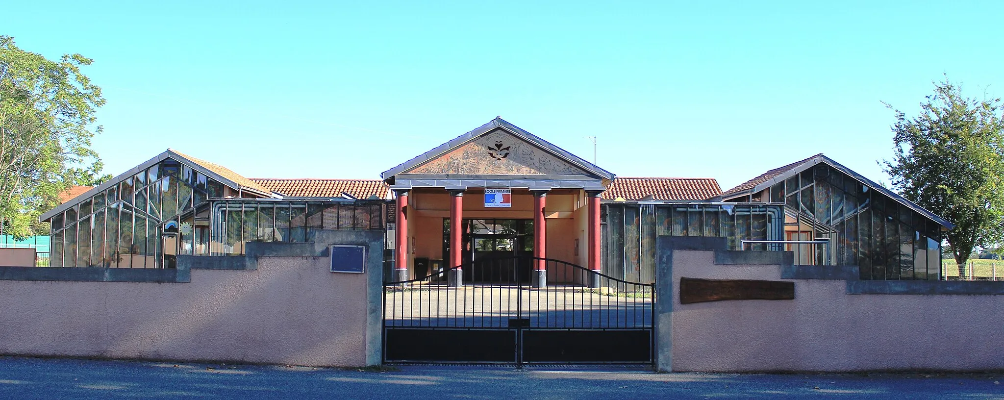 Photo showing: École de Pinas (Hautes-Pyrénées)