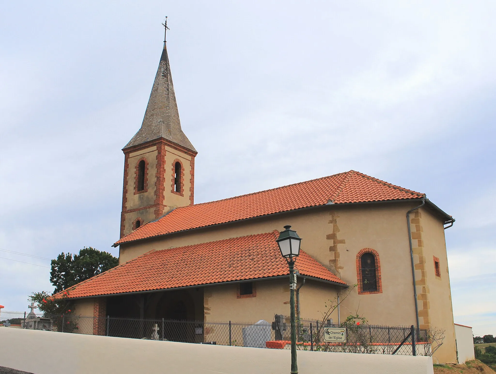 Photo showing: Église Saint-Laurent de Lapeyre (Hautes-Pyrénées)
