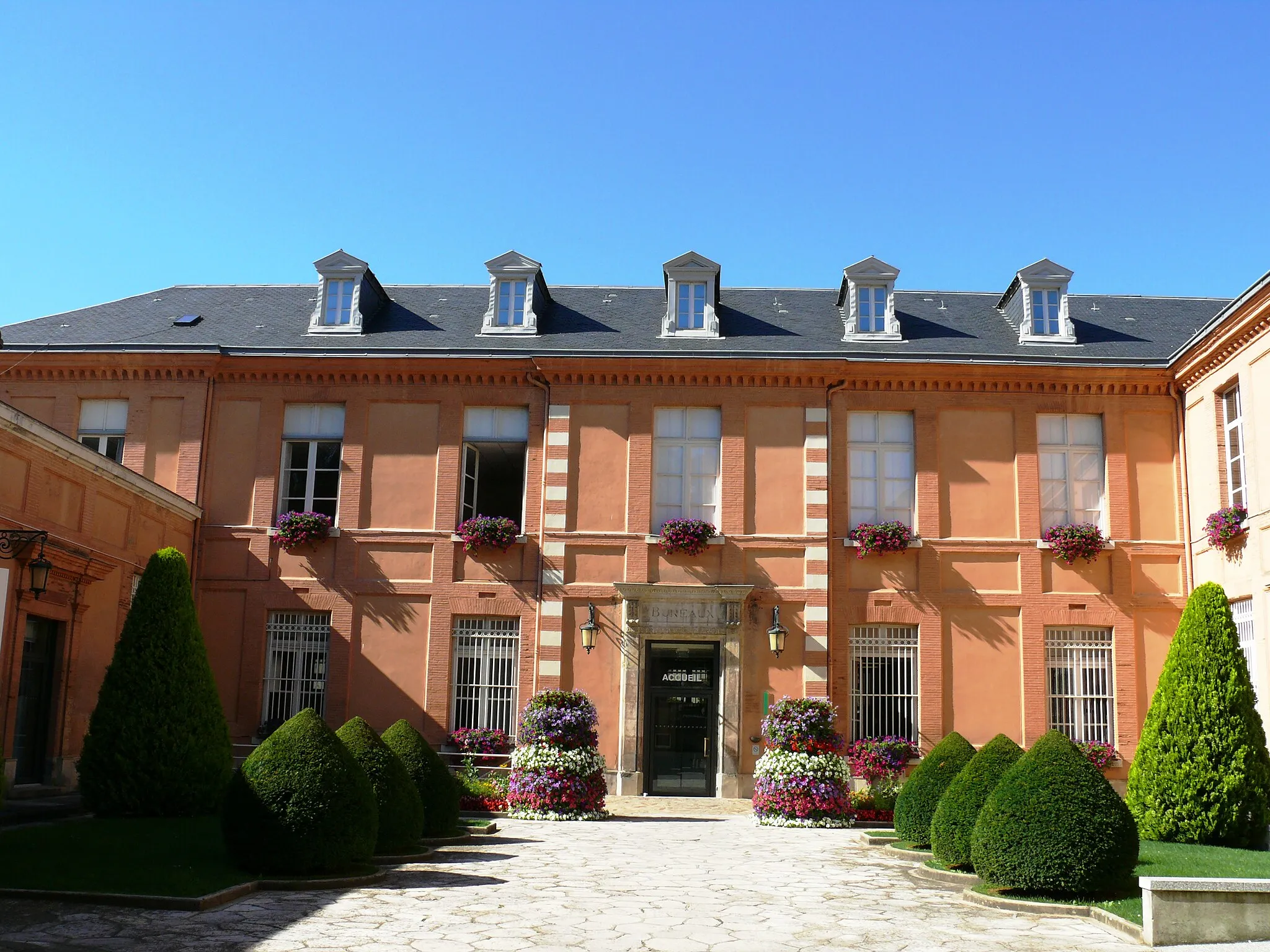 Photo showing: Pamiers (Ariège, France) - Hôtel de ville