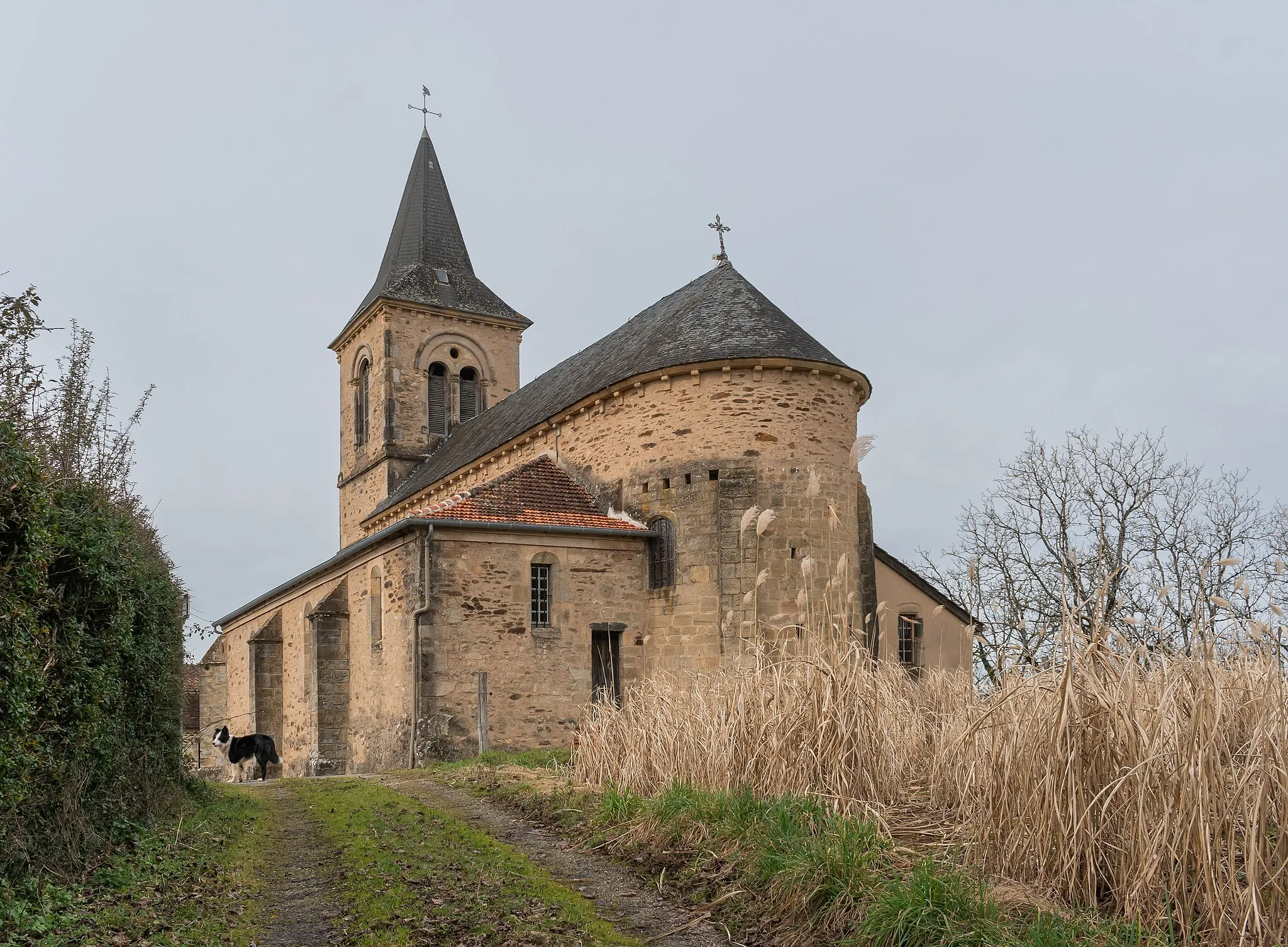 Photo showing: Saint Julian church in Frayssinhes, Lot, France