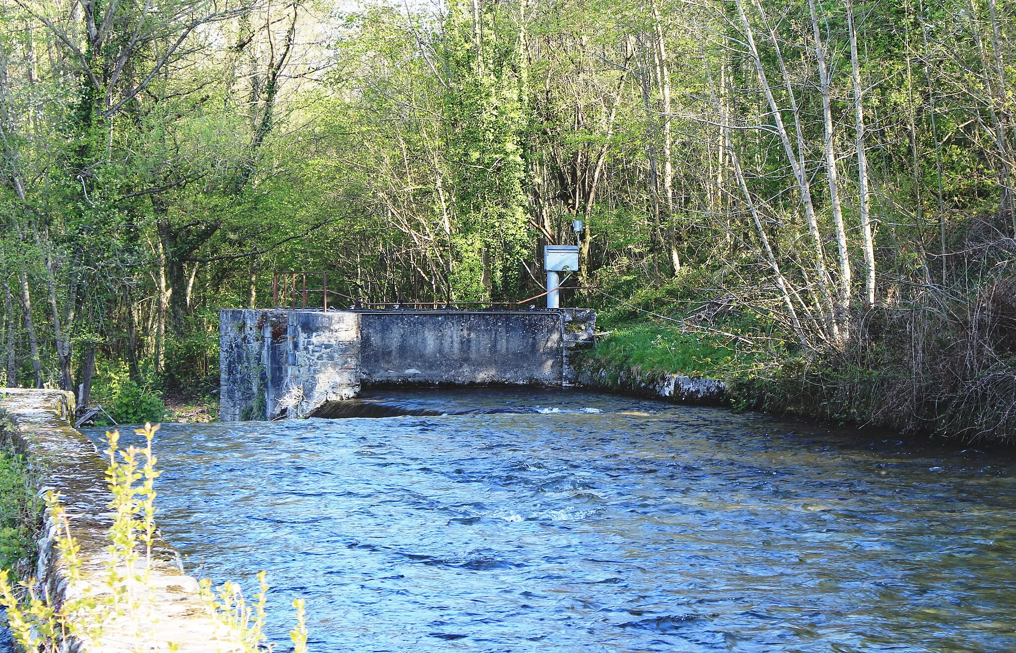 Photo showing: Canal d'Alaric (Hautes-Pyrénées)