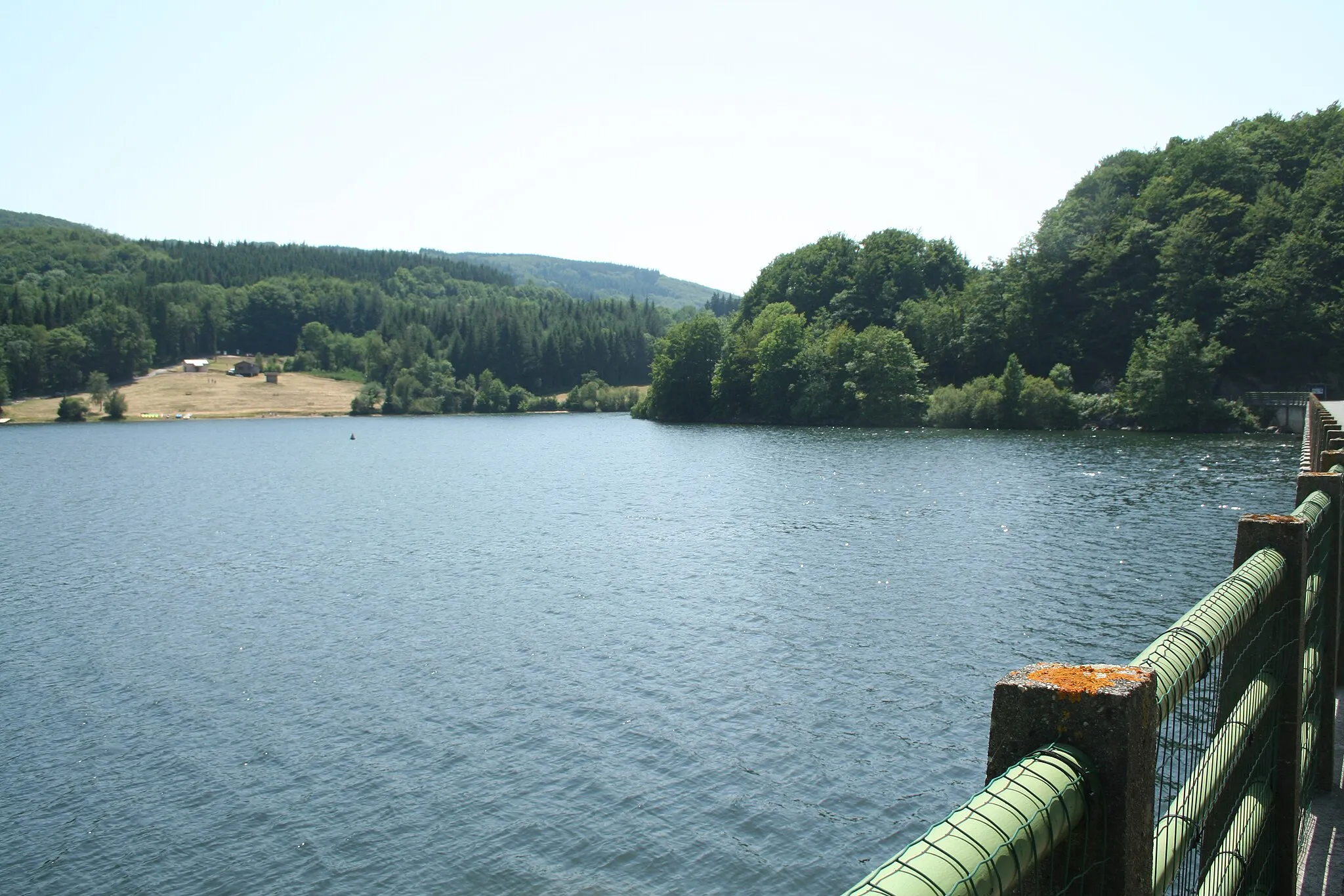 Photo showing: Anglès (Tarn) - lac de la Raviège.