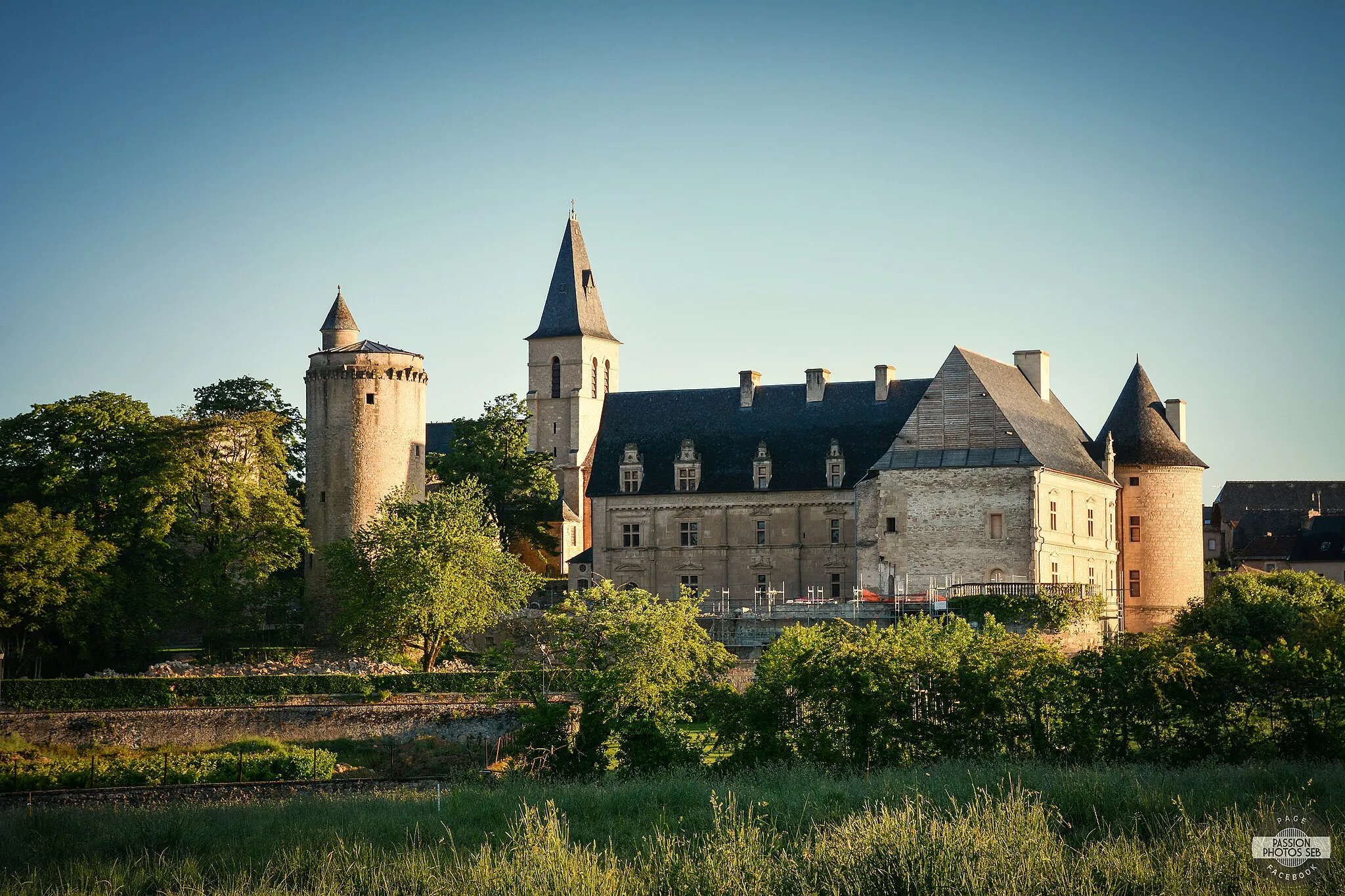 Photo showing: Château renaissance de Bournazel (Aveyron, France).