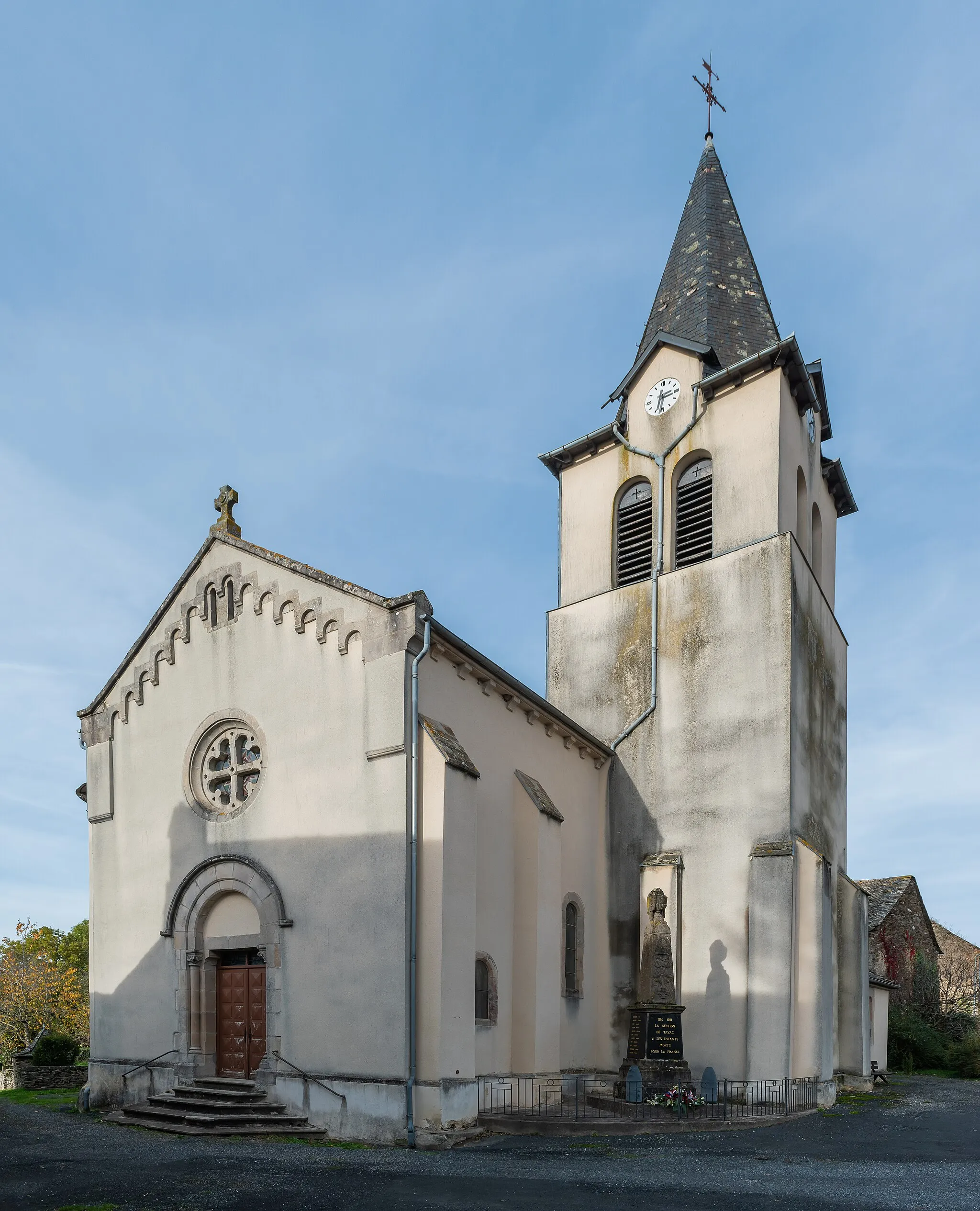 Photo showing: Saint Peter in chains church in Tayac, commune of Centrès, Aveyron, France