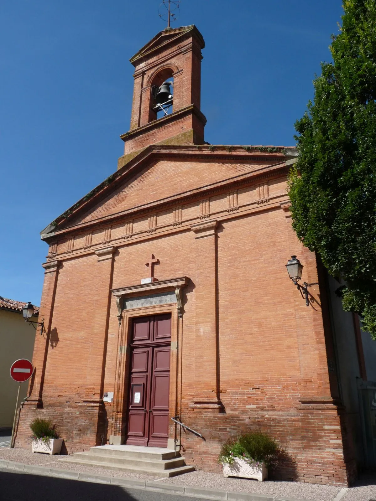 Photo showing: Temple, Calmont, Haute-Garonne, France