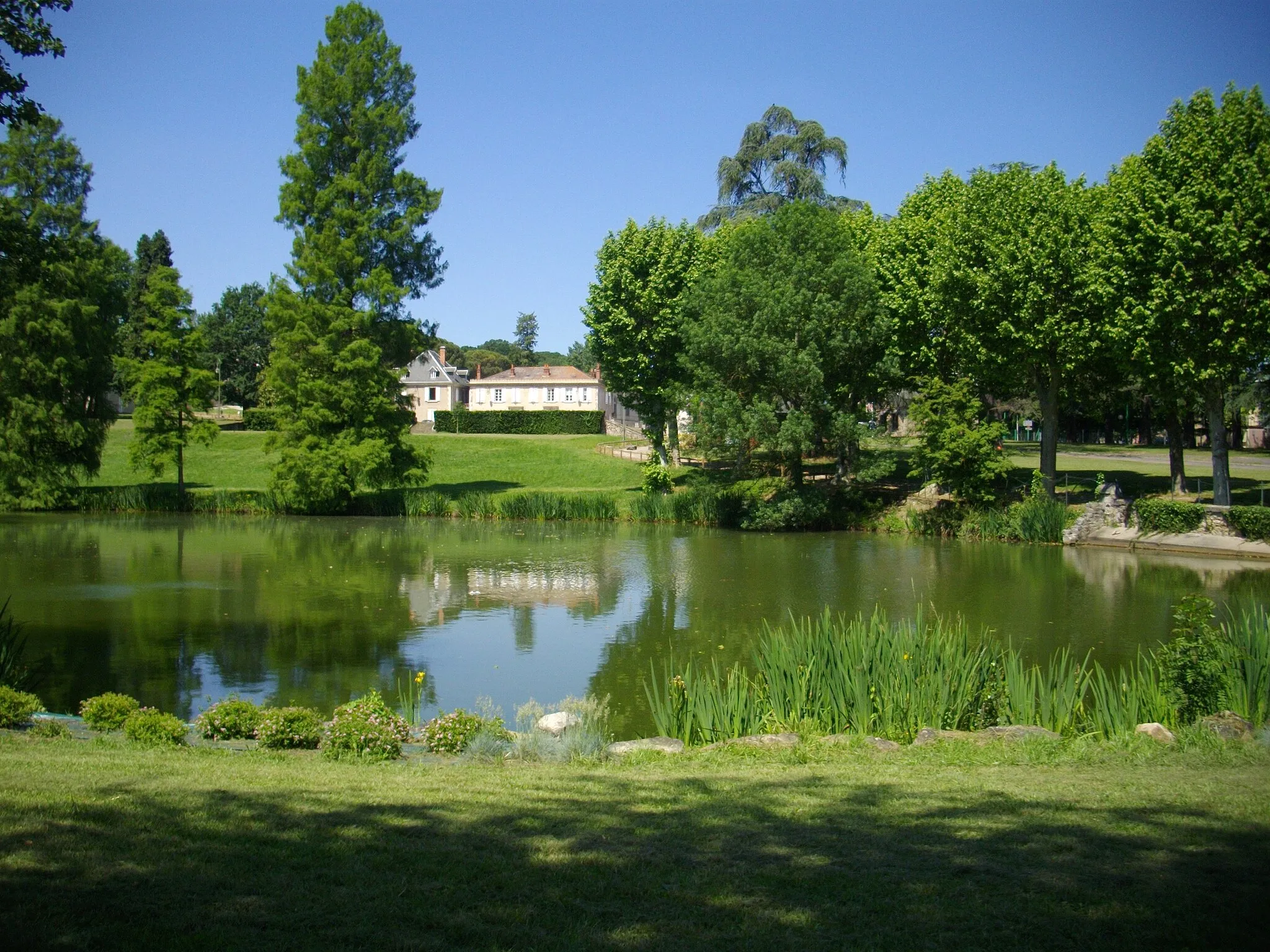 Photo showing: Domaine de la verrerie, château des De Solages, Carmaux