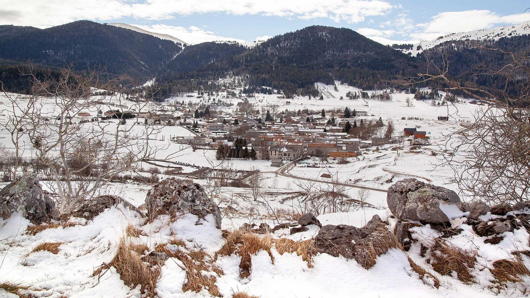 Photo showing: Camurac sous la neige