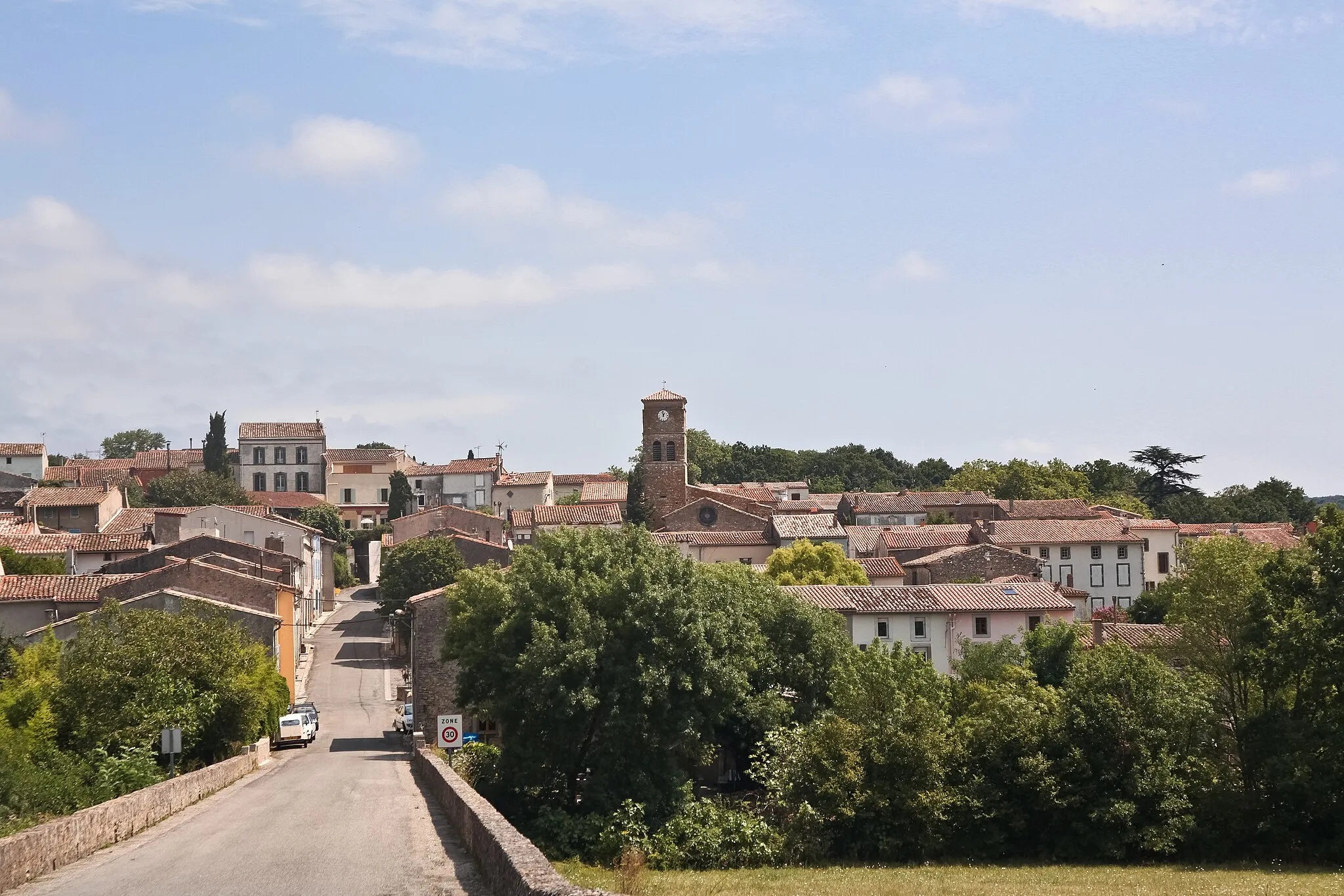 Photo showing: Cenne-Monestiés village