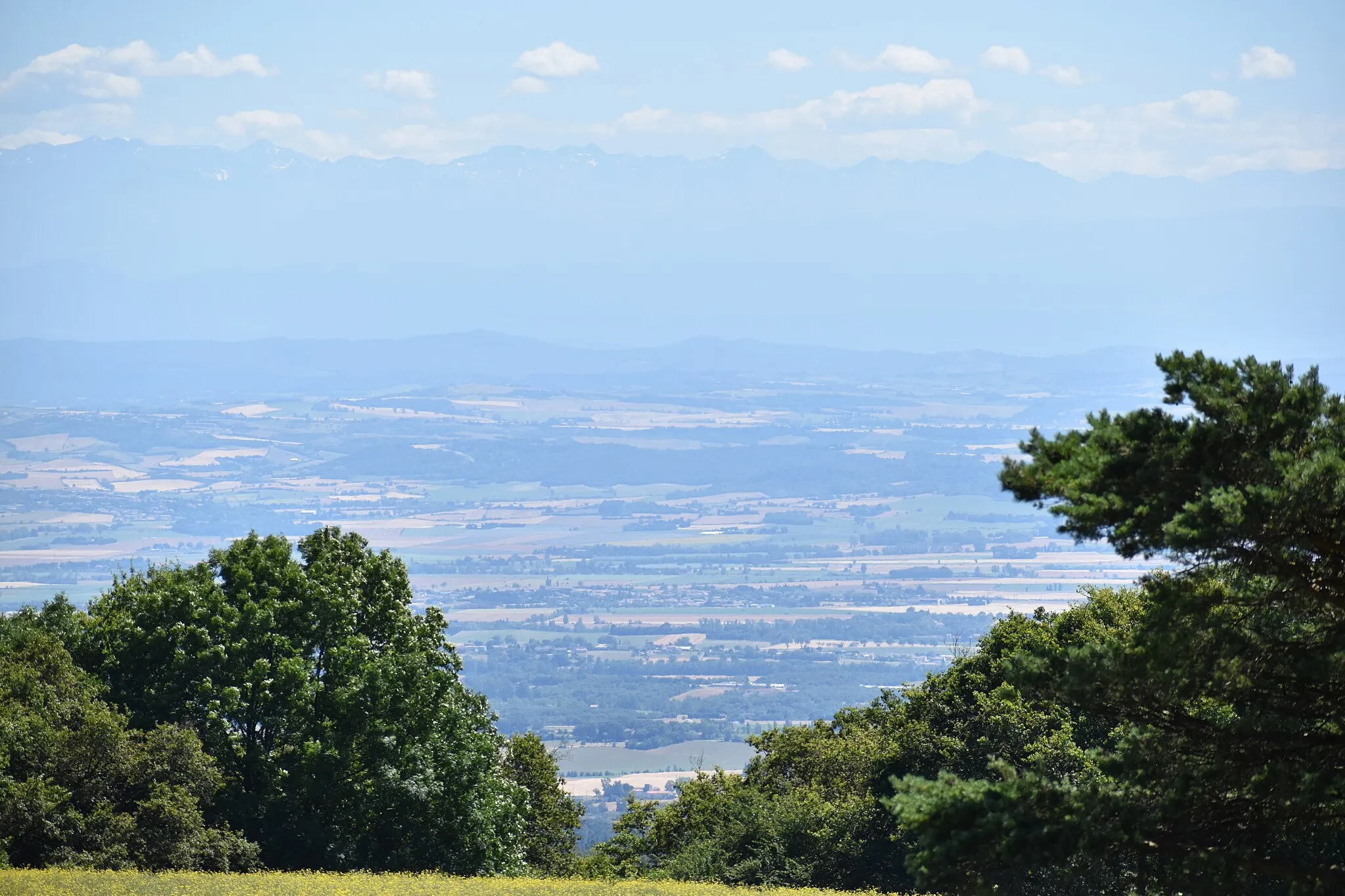 Photo showing: Point de vue des Brunels : Table d'orientation au bord de la RD 803