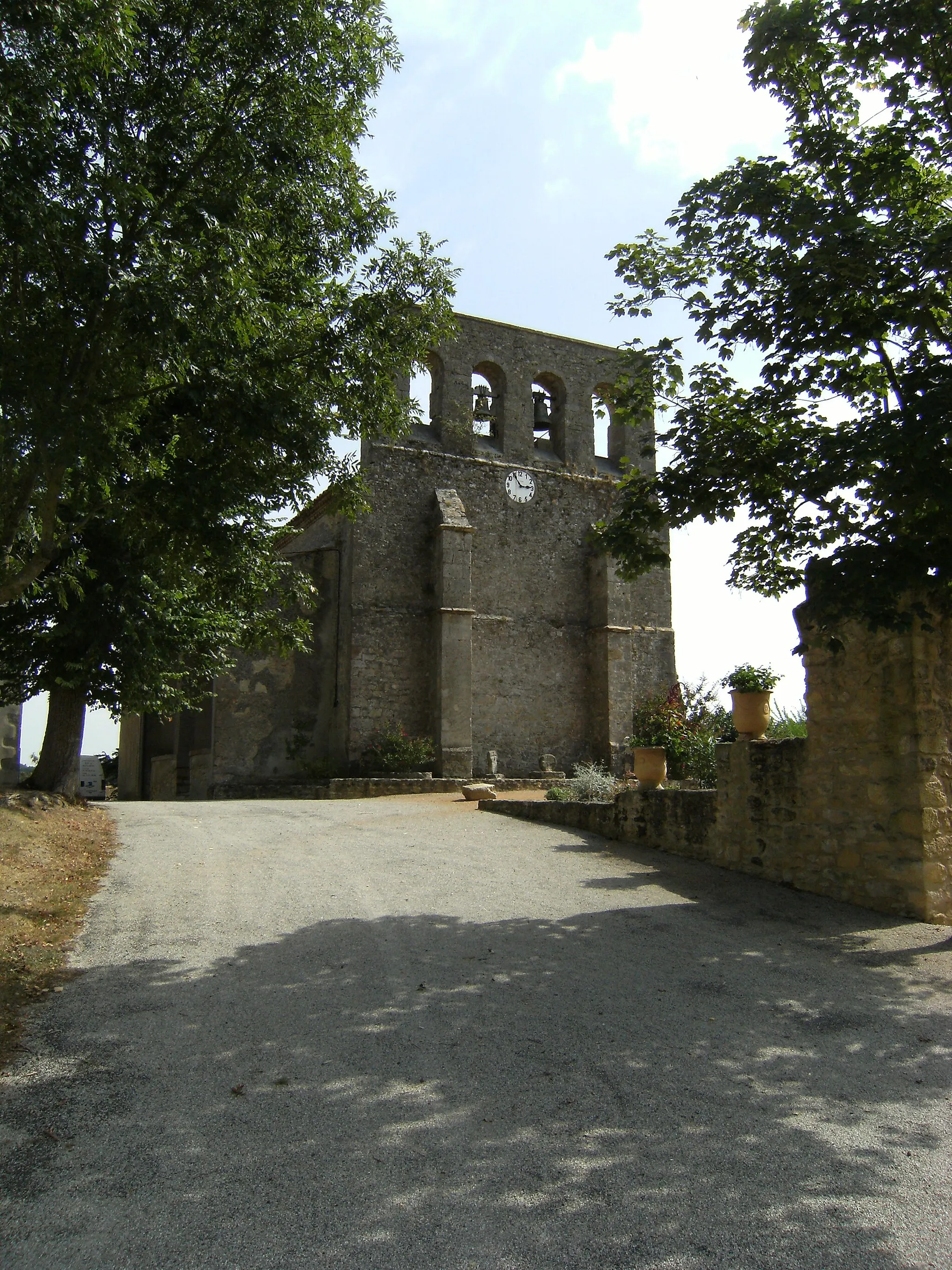 Photo showing: Facade of Saint-Pierre church in Mayreville, Aude