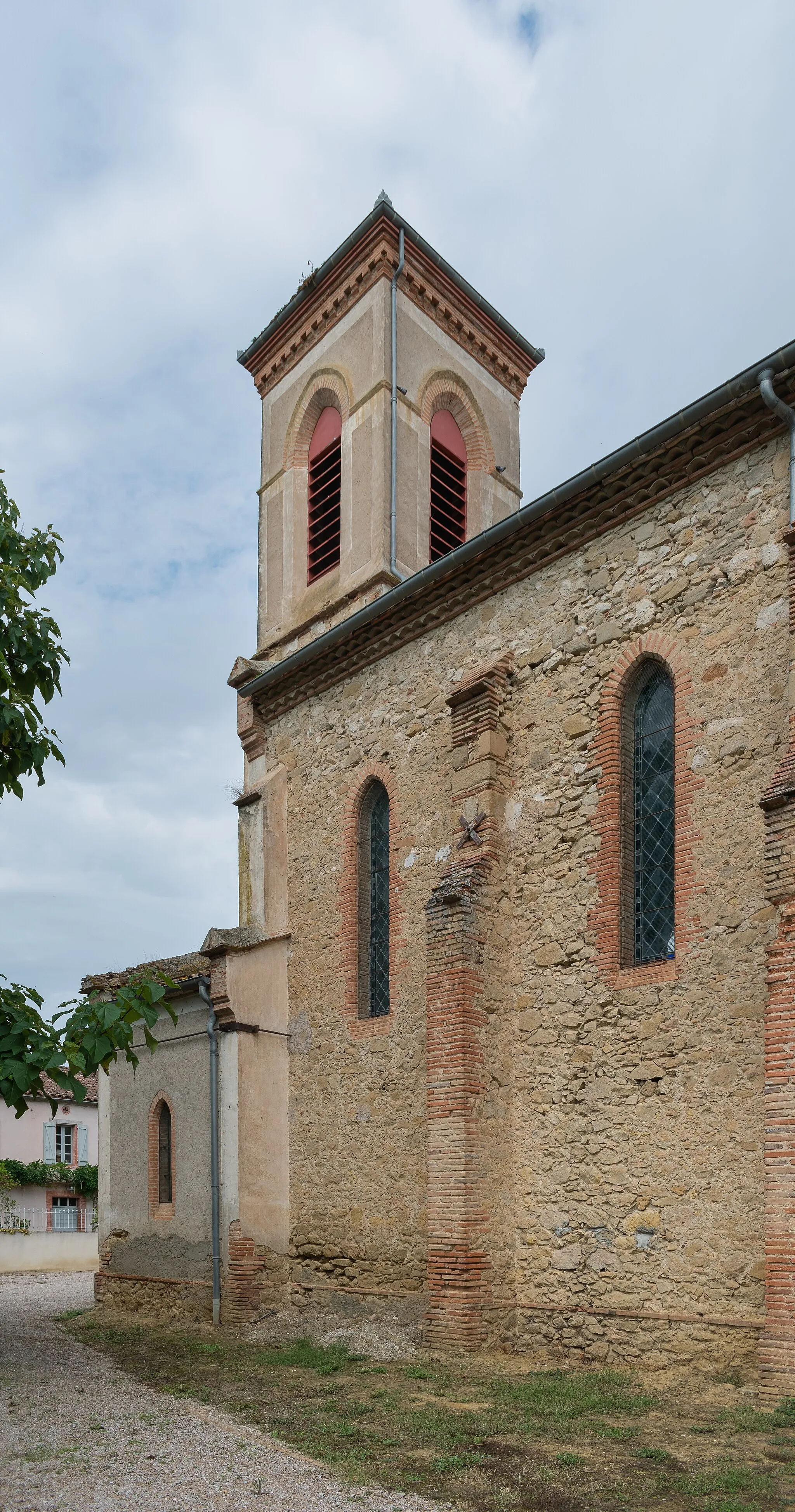 Photo showing: Our Lady of the Assumption church in Algans, Tarn, France