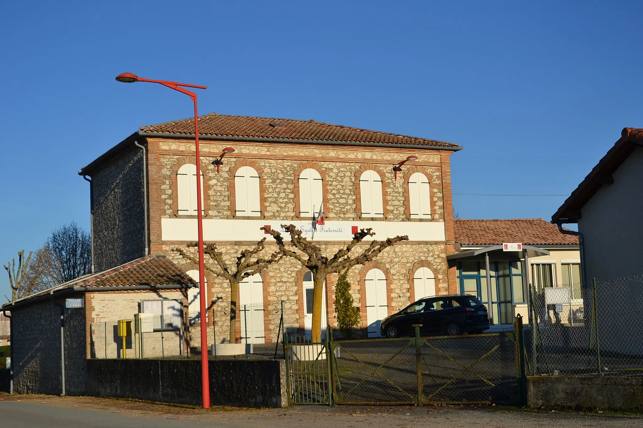 Photo showing: Mairie de Cabanès (Tarn)