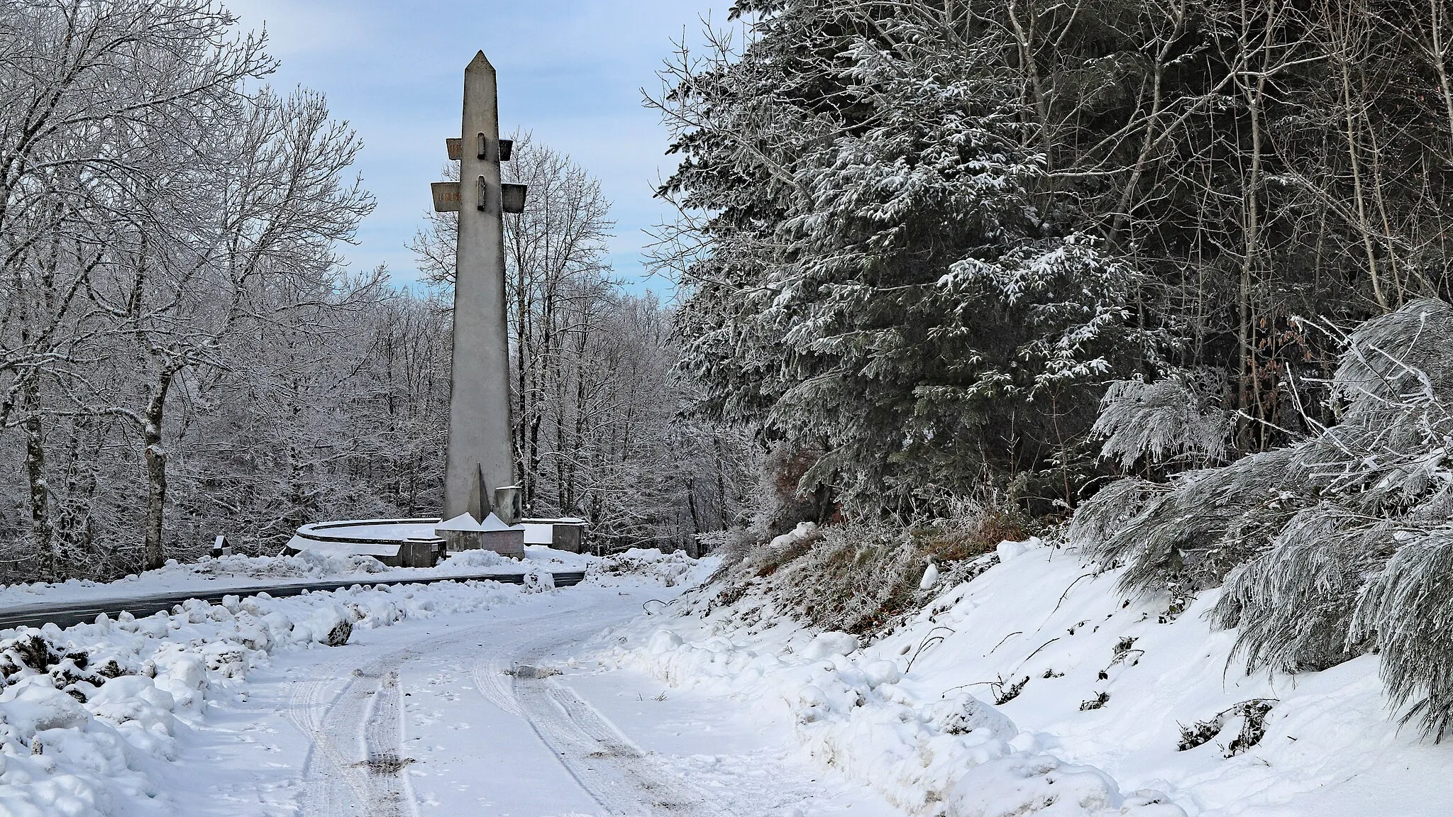 Photo showing: Monument ossuaire du Corps Franc de la Montagne Noire