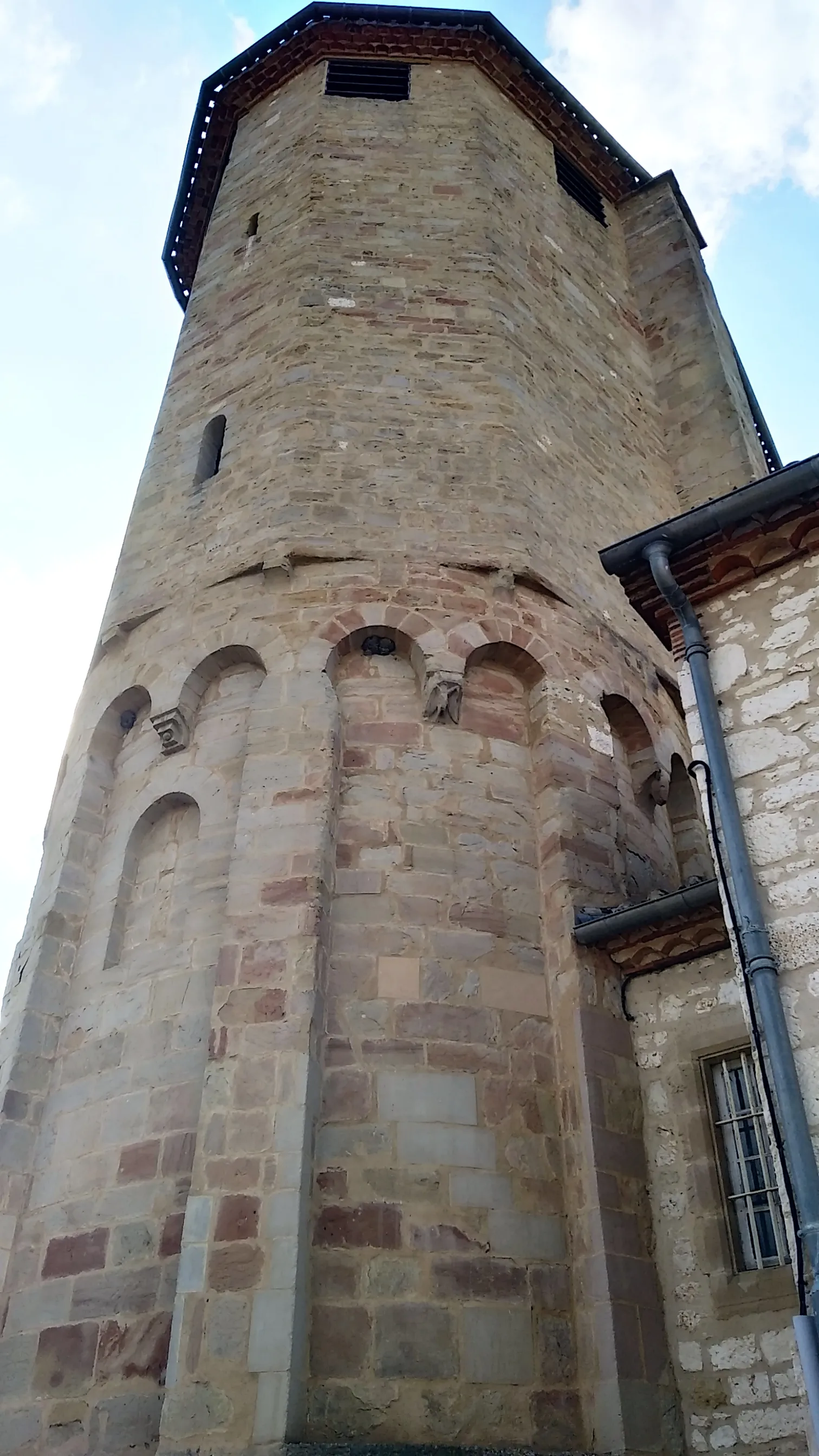 Photo showing: Église Notre-Dame de Dénat - tour clocher