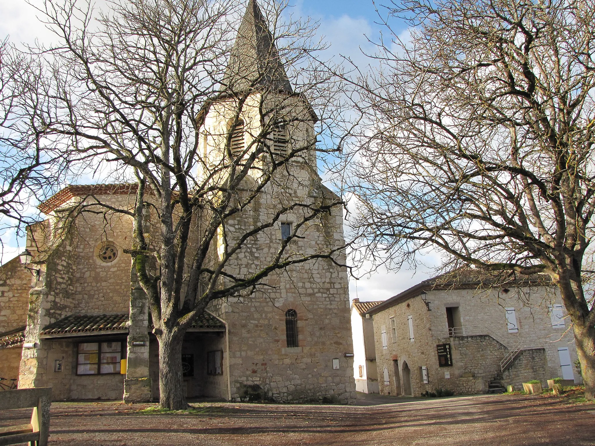 Photo showing: Fayssac église