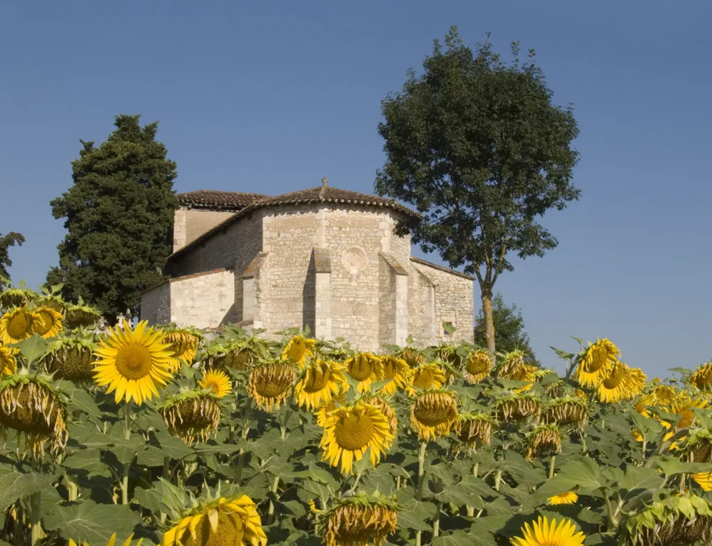 Photo showing: This building is inscrit au titre des monuments historiques de la France. It is indexed in the base Mérimée, a database of architectural heritage maintained by the French Ministry of Culture, under the reference PA00095600 .