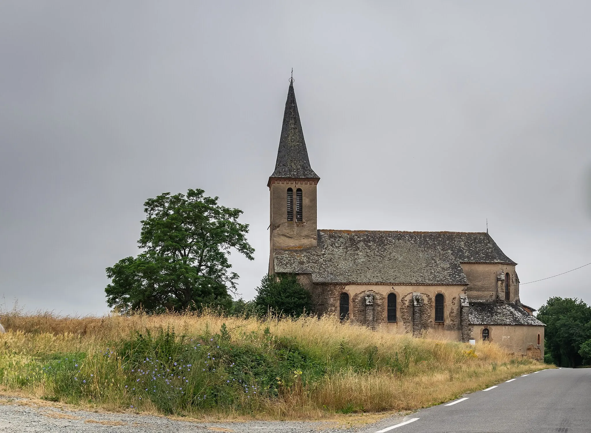 Photo showing: Saint Germaine church in Dèzes, commune of Mirandol-Bourgnounac, Tarn, France