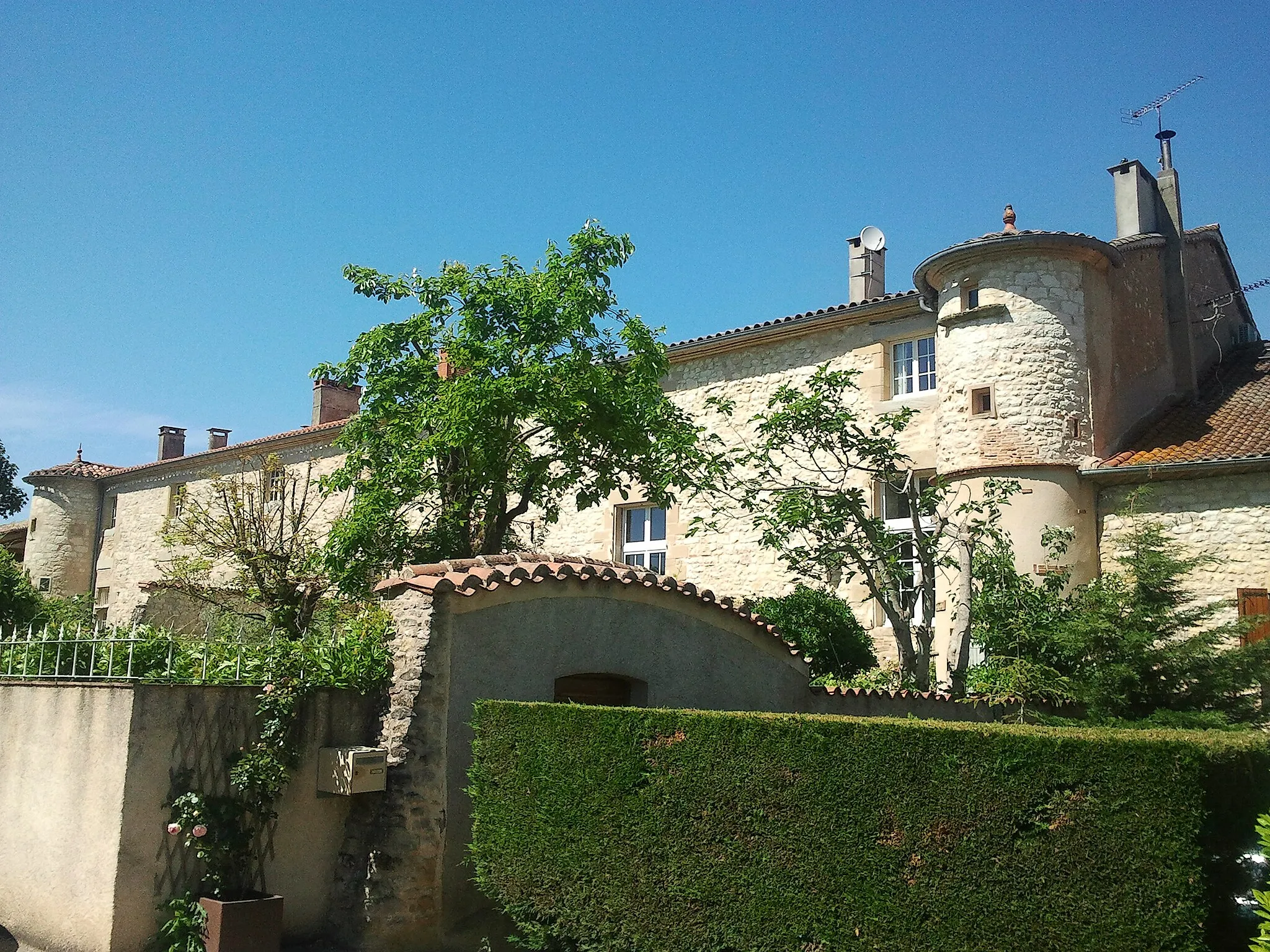 Photo showing: Château à Montdragon