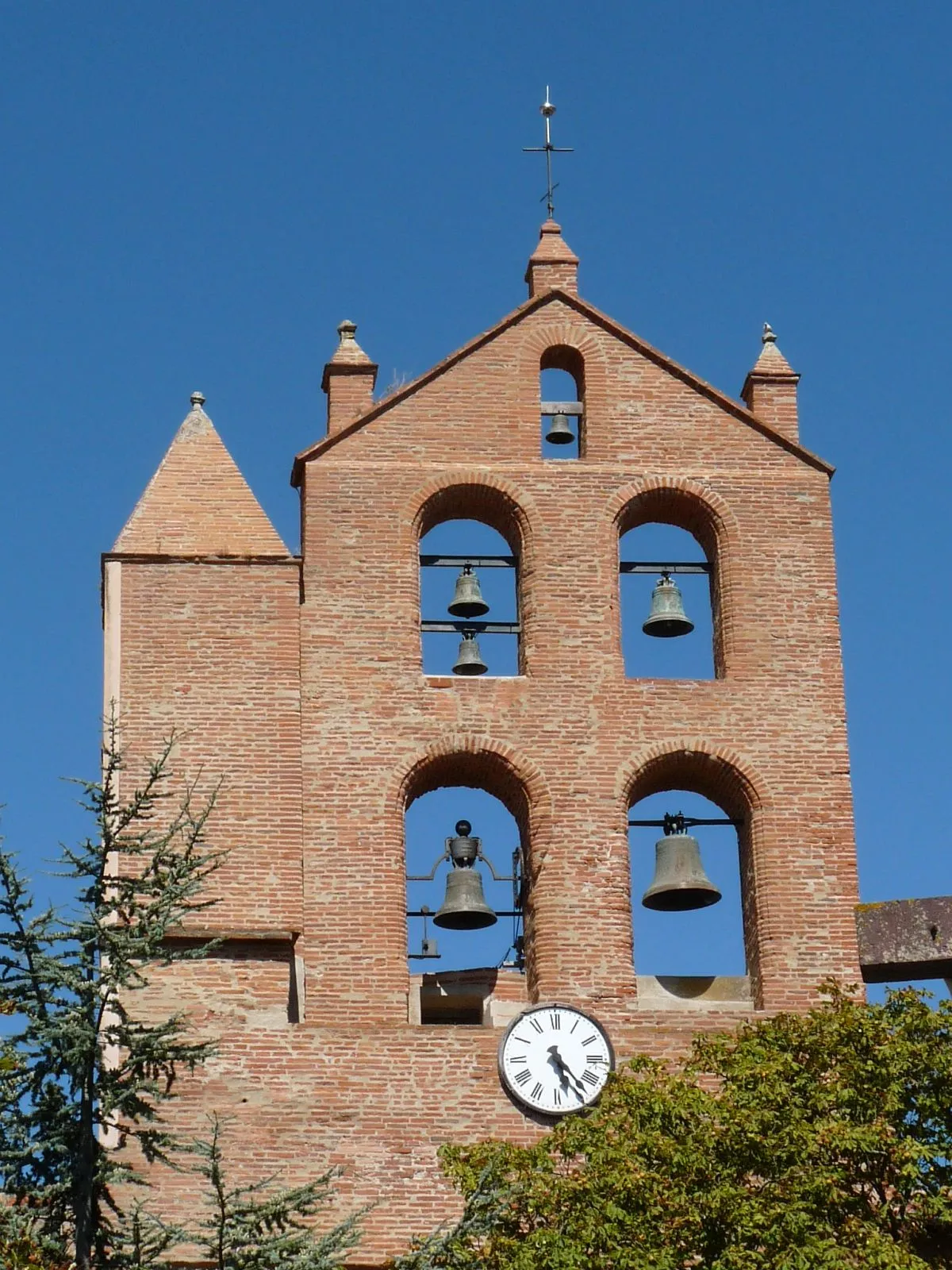 Photo showing: Eglise d'Aignes, Haute-Garonne, France