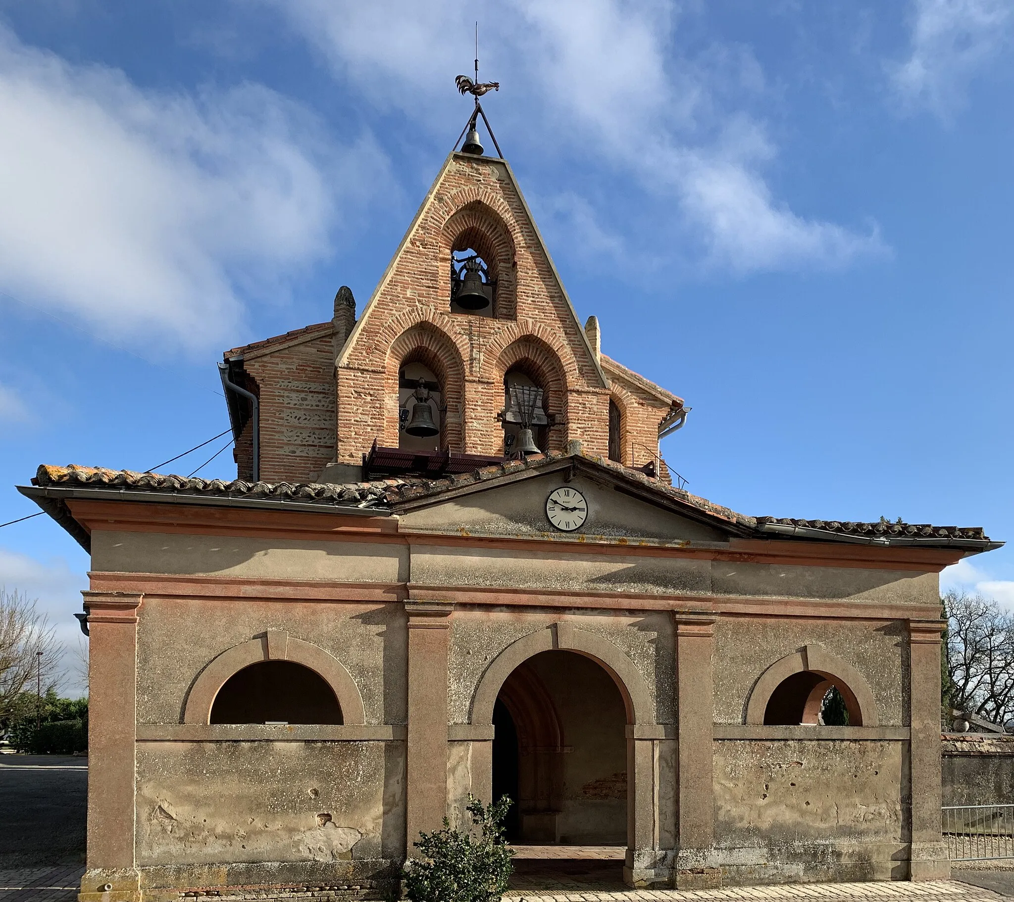 Photo showing: Porche de l'église Saint-Jean-Baptiste de Bretx (Haute-Garonne)