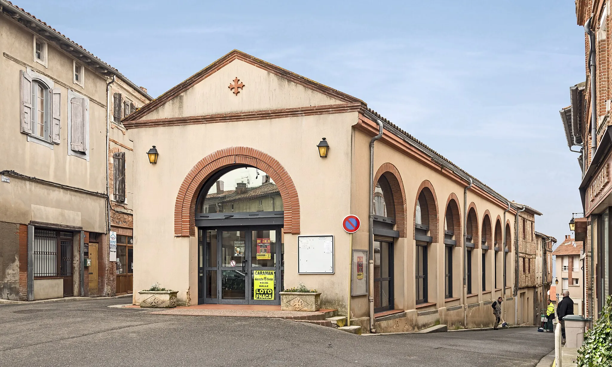 Photo showing: Market hall of Caraman Haute-Garonne France