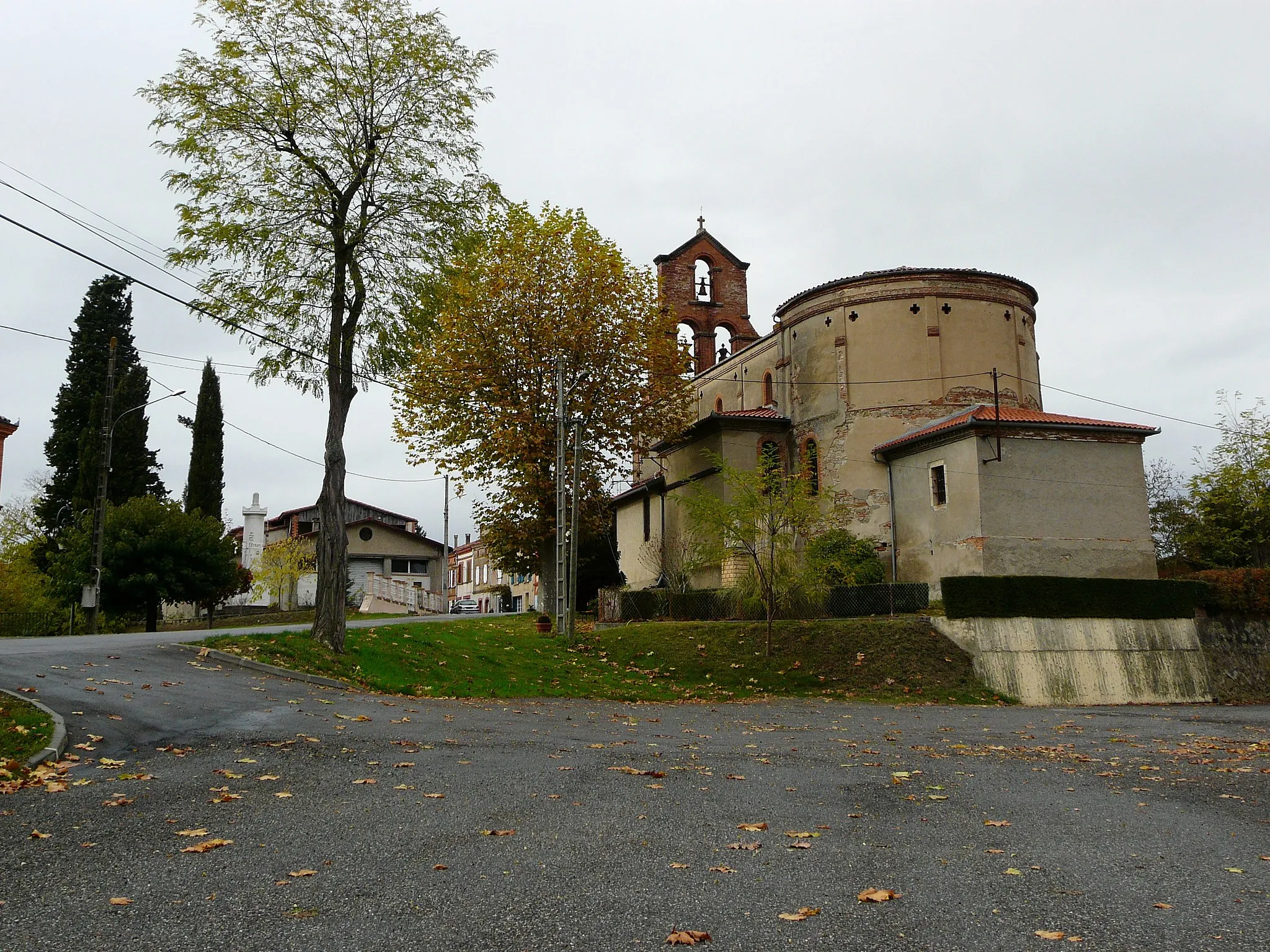 Photo showing: Église de Latrape