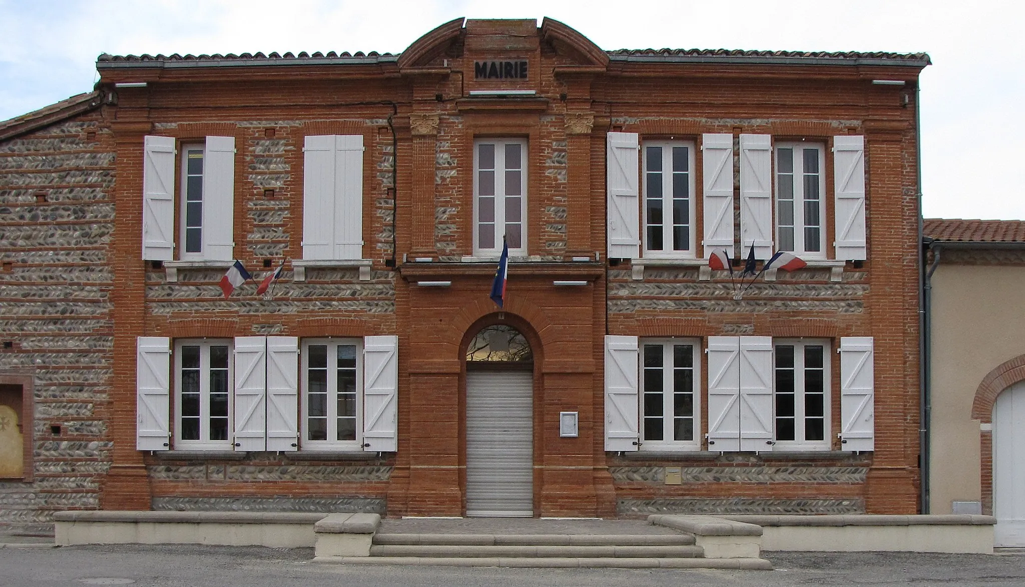 Photo showing: Mairie du Fauga