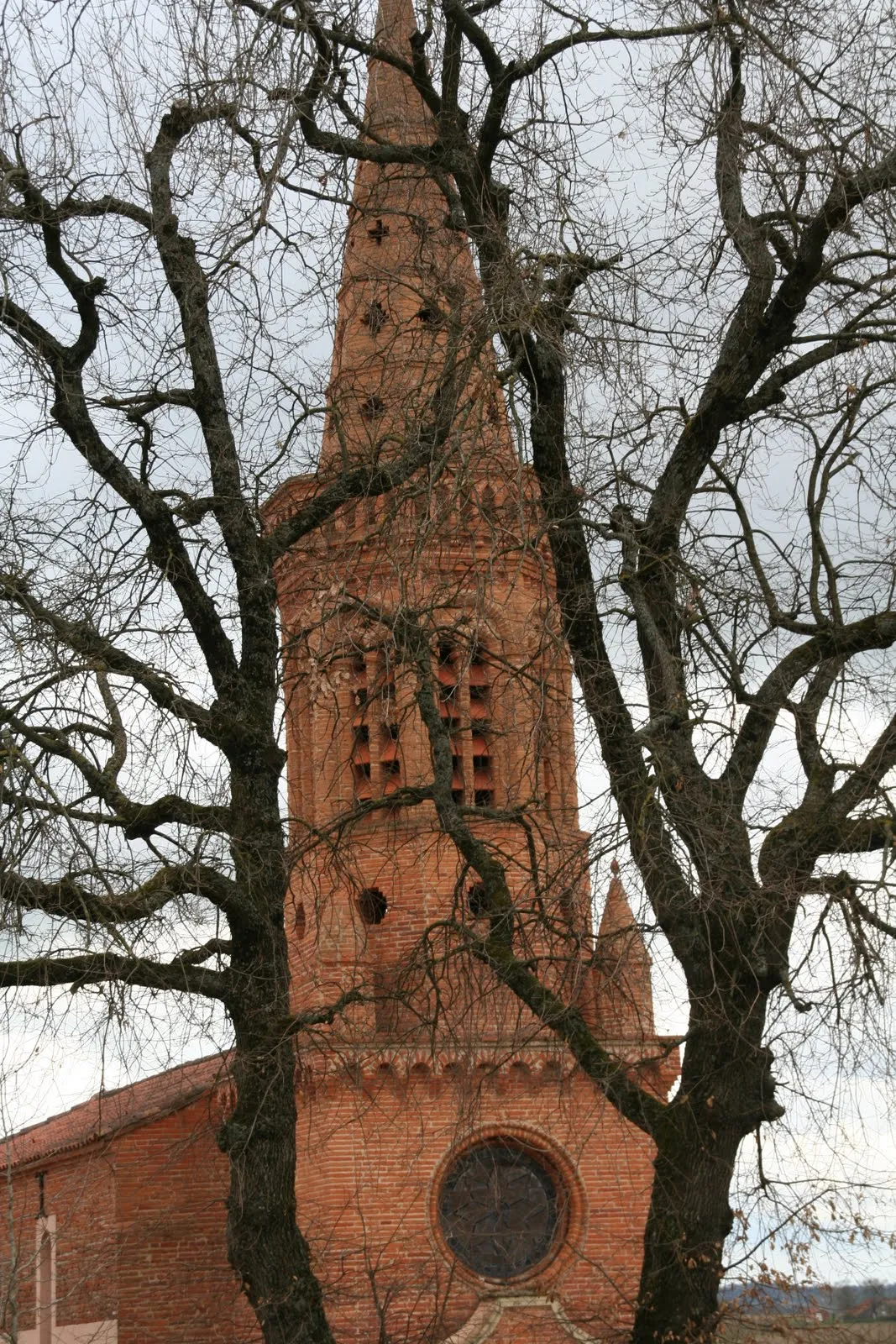 Photo showing: L'église de Mons (Haute-Garonne, France)