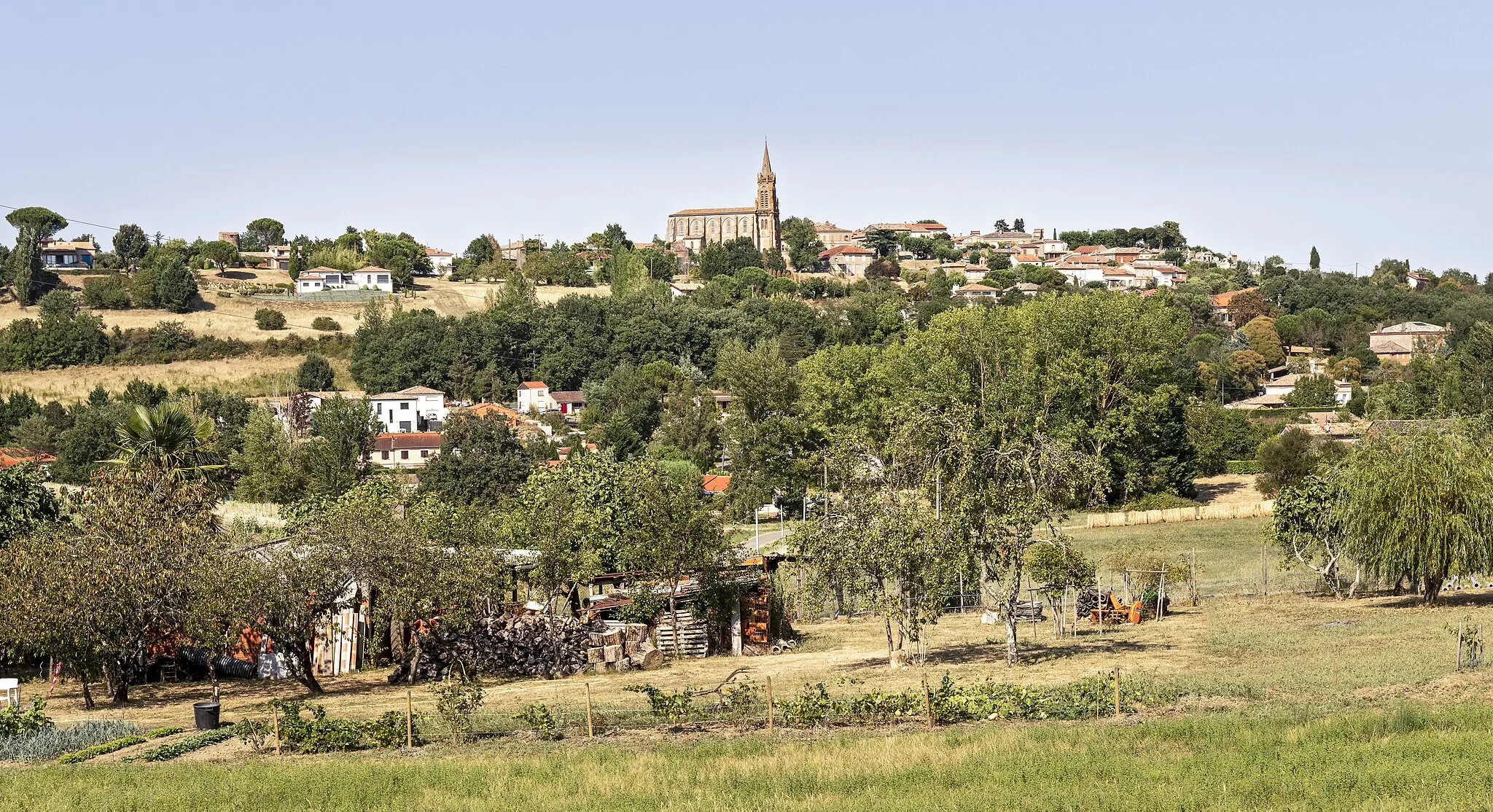 Photo showing: Montjoire, Haute-Garonne France