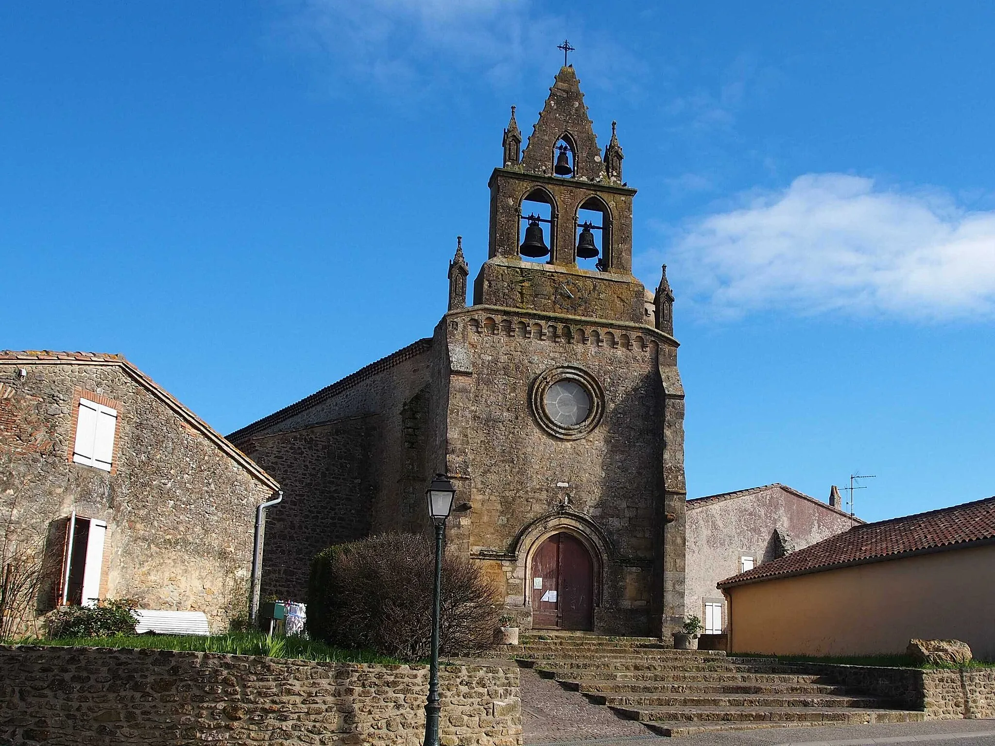 Photo showing: L'église de Mourvilles-Hautes