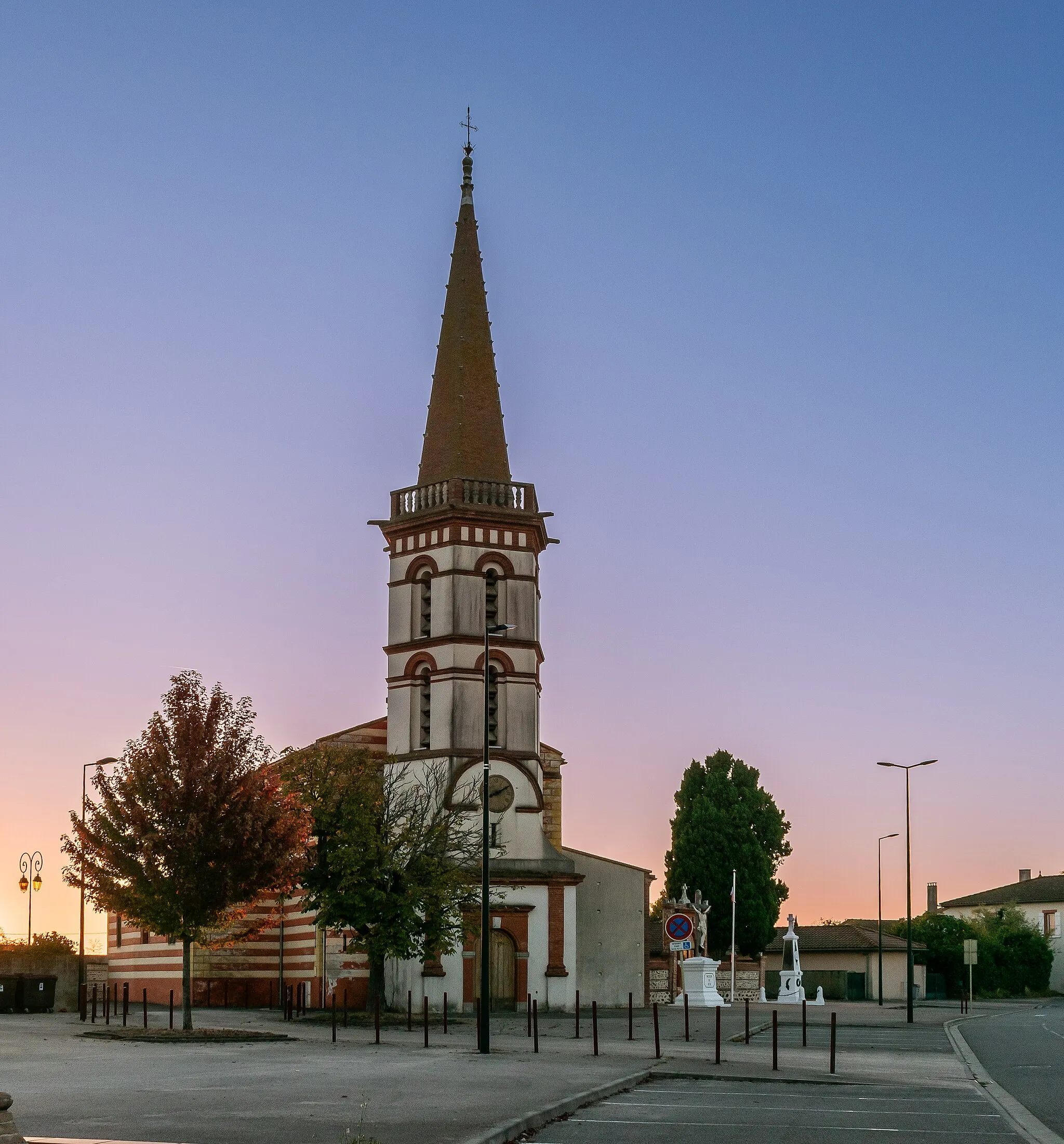 Photo showing: Saint Clair church in Saint-Clar-de-Rivière, Haute-Garonne, France