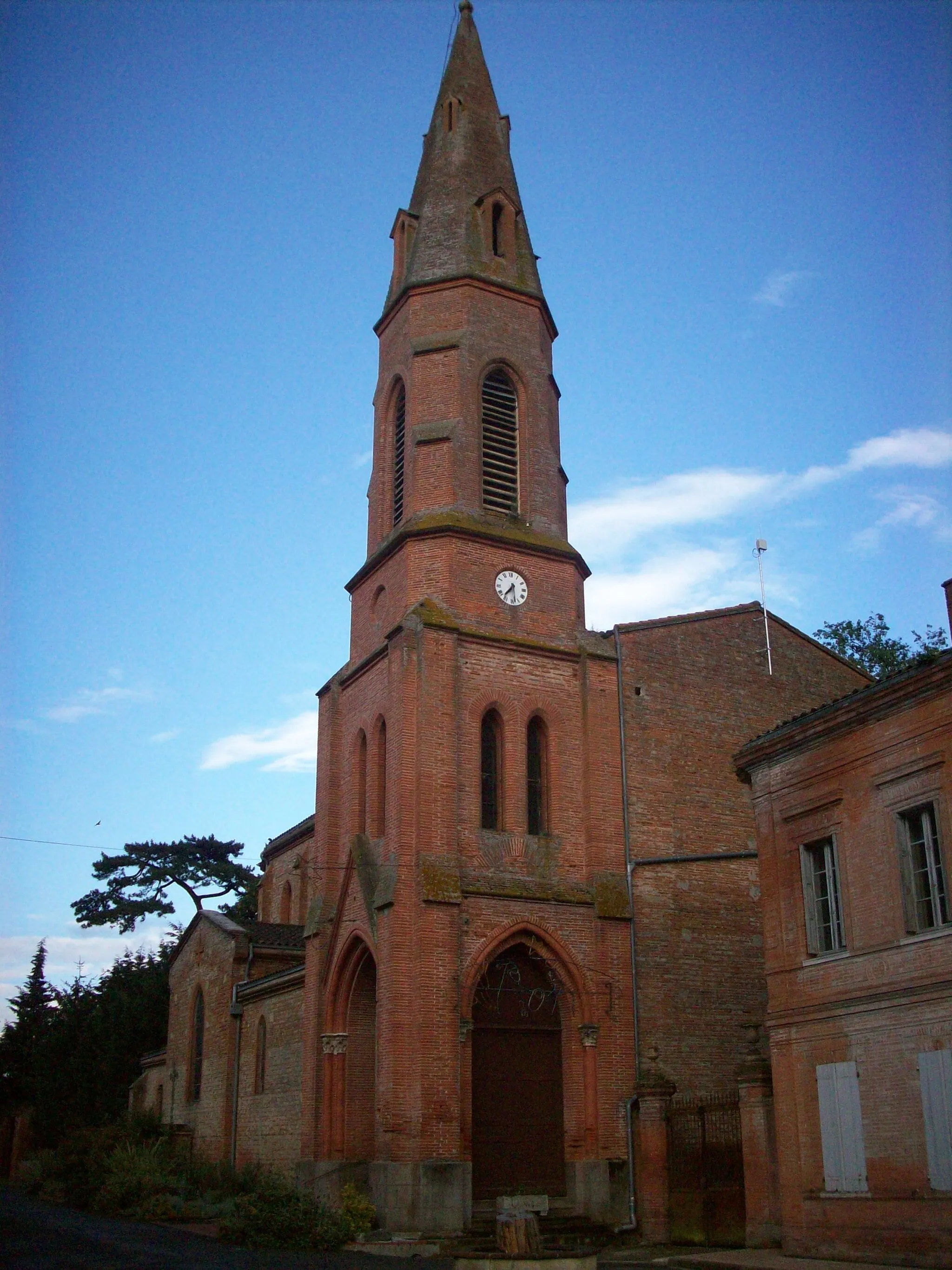 Photo showing: Lagrâce-Dieu church