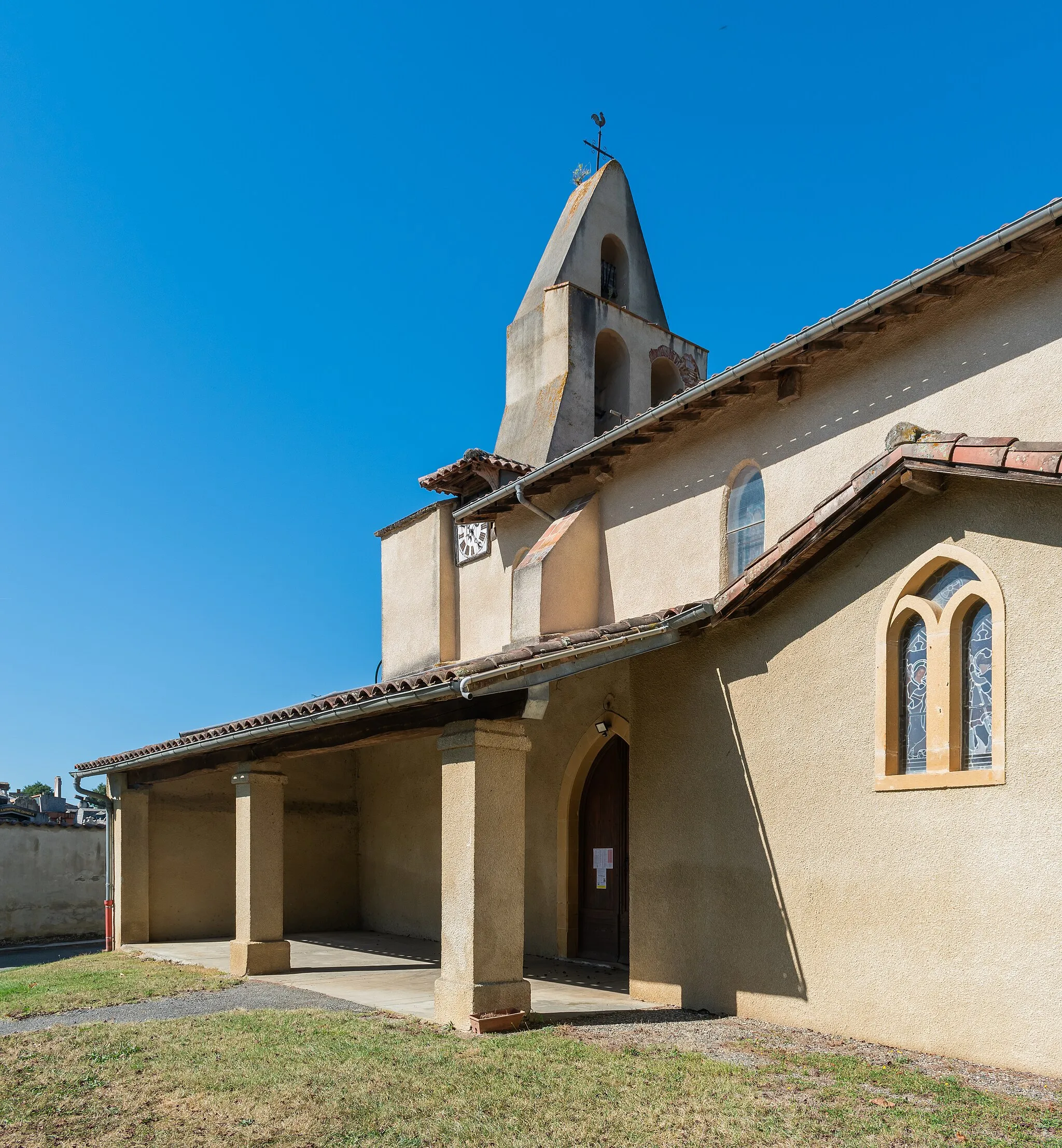 Photo showing: Saint Peter in chains church in in Pouy-de-Touges, Haute-Garonne, France