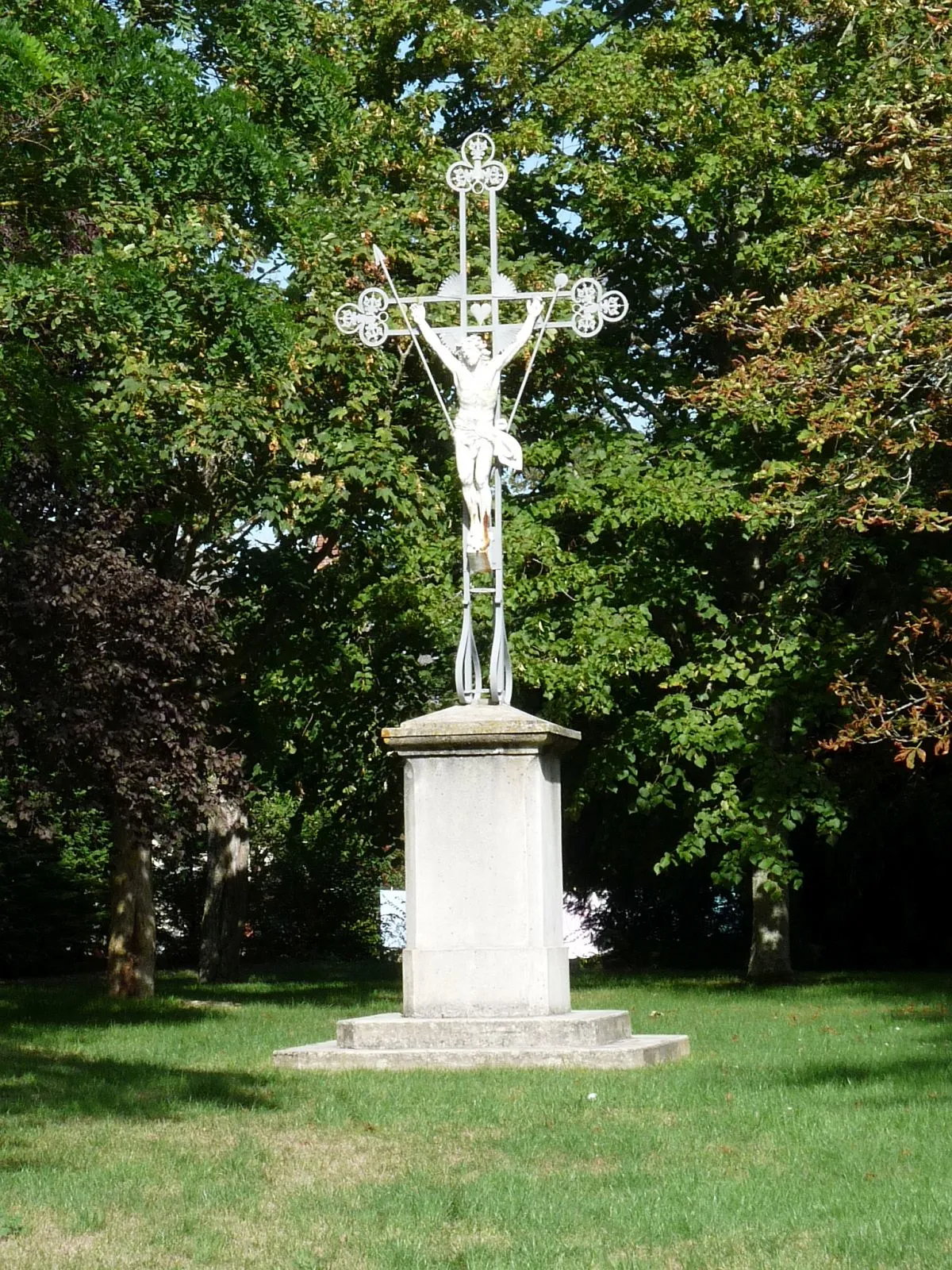 Photo showing: Croix, Seyre, Haute-Garonne, France