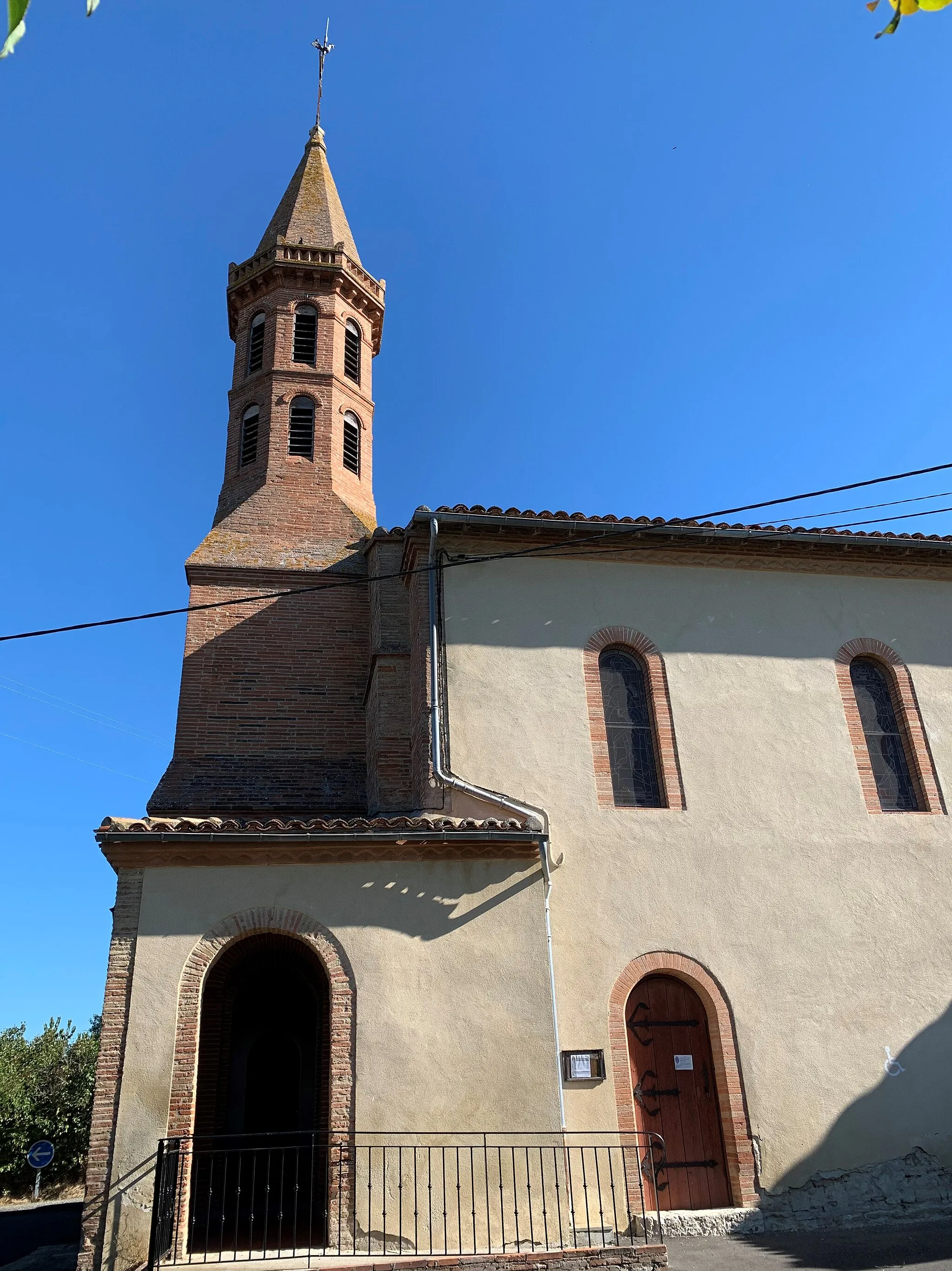 Photo showing: Église Saint-Pierre de Vignaux en Haute-Garonne, France