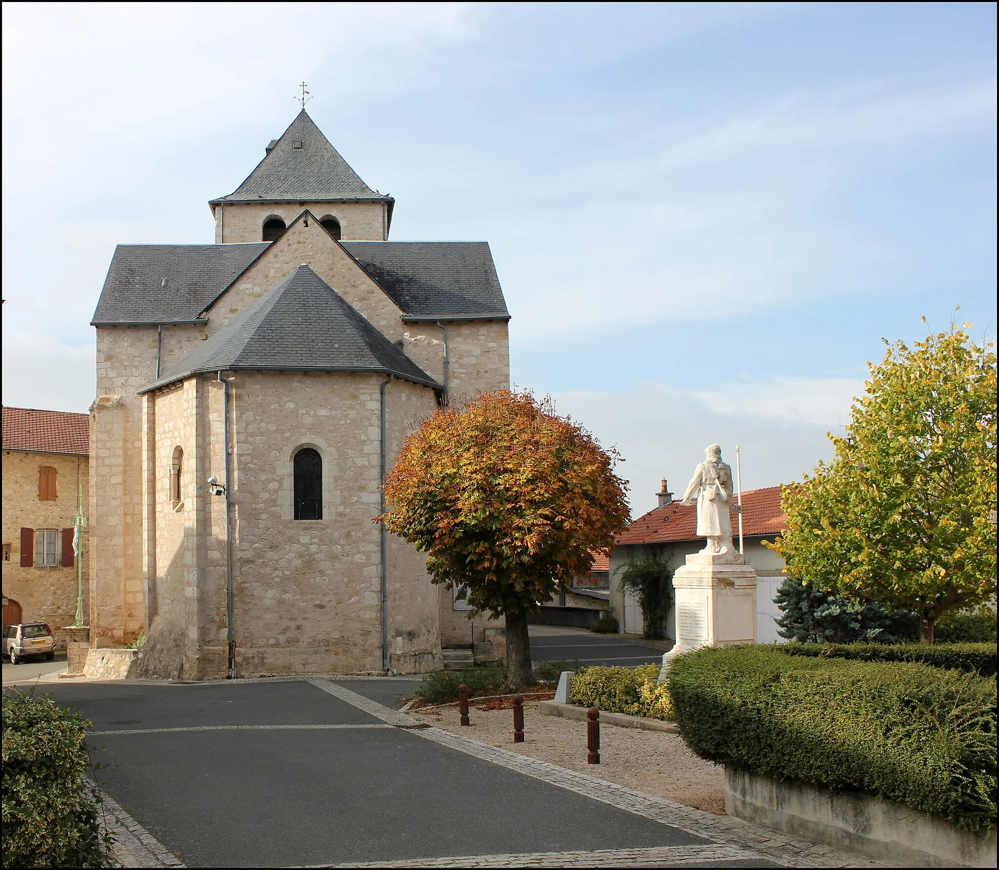 Photo showing: Asprières