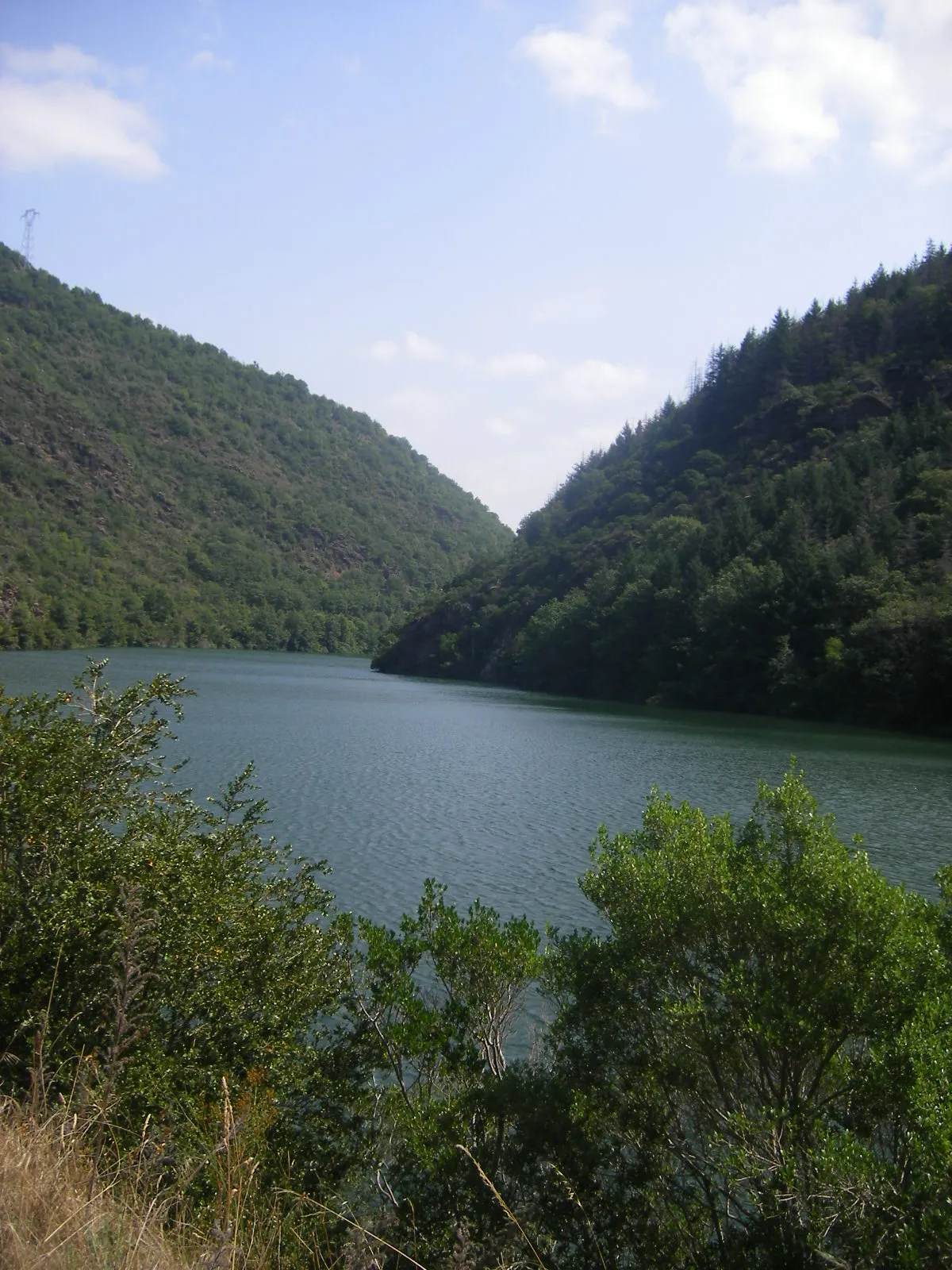 Photo showing: the Tarn River near Le Truel