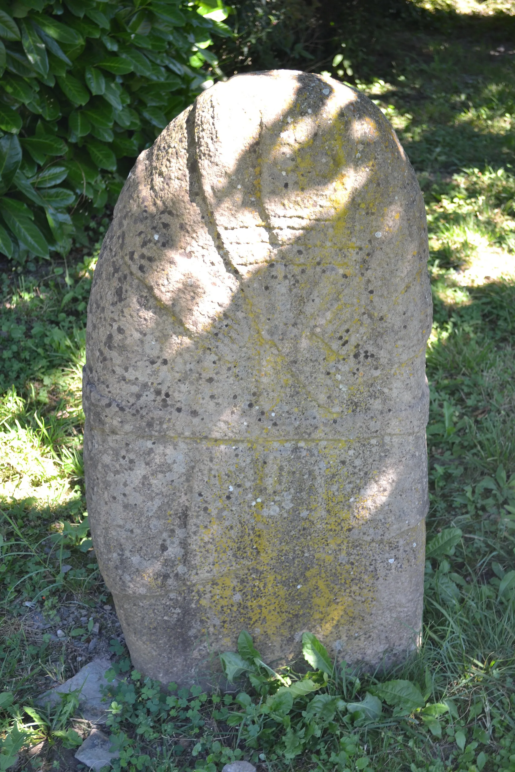 Photo showing: Copie de la statue-menhir de Balaguier, Balaguier/Rance, Aveyron. L'originale est conservée à la mairie.
