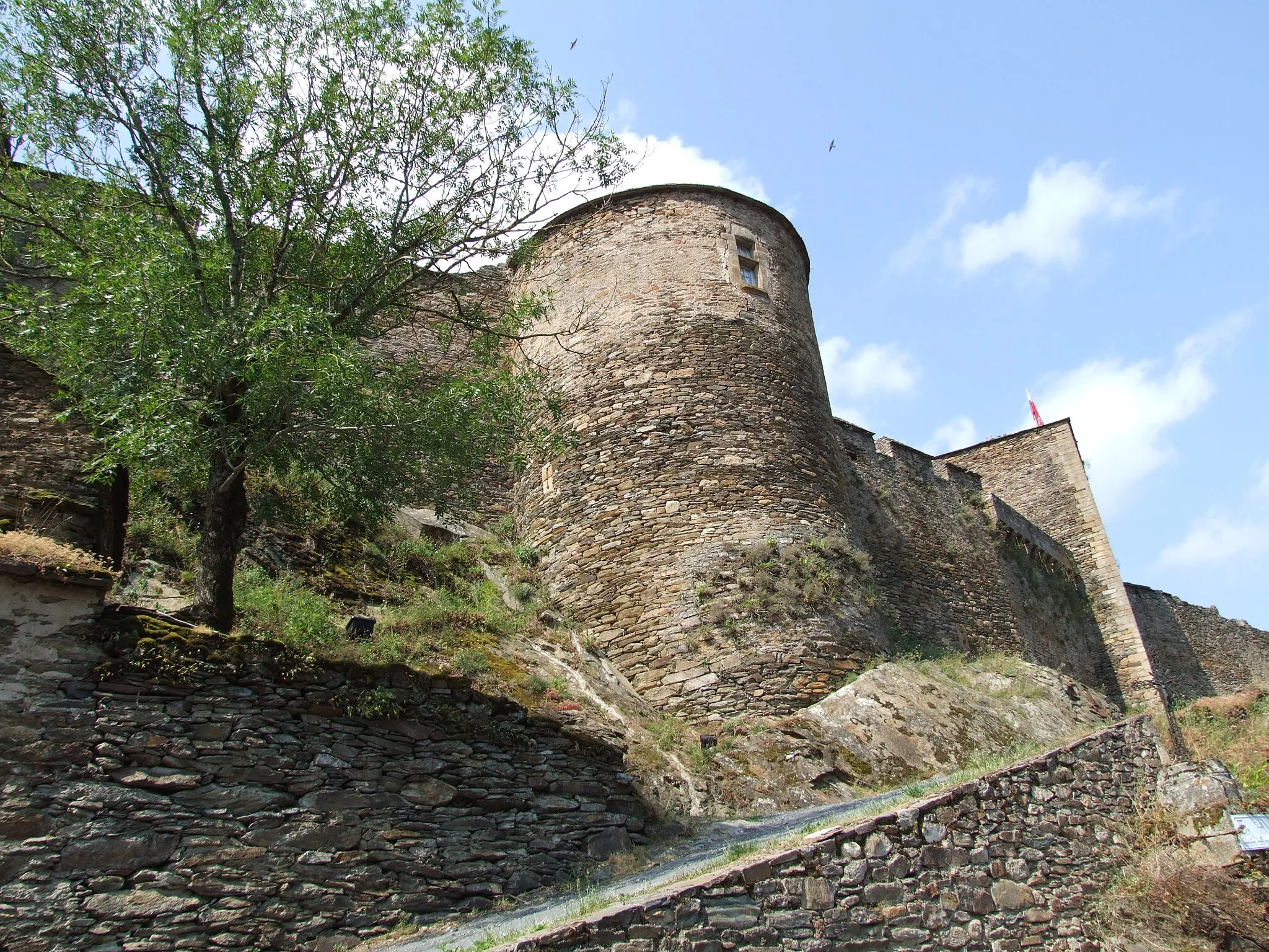 Photo showing: Brousse-le-Château, Aveyron, FRANCE