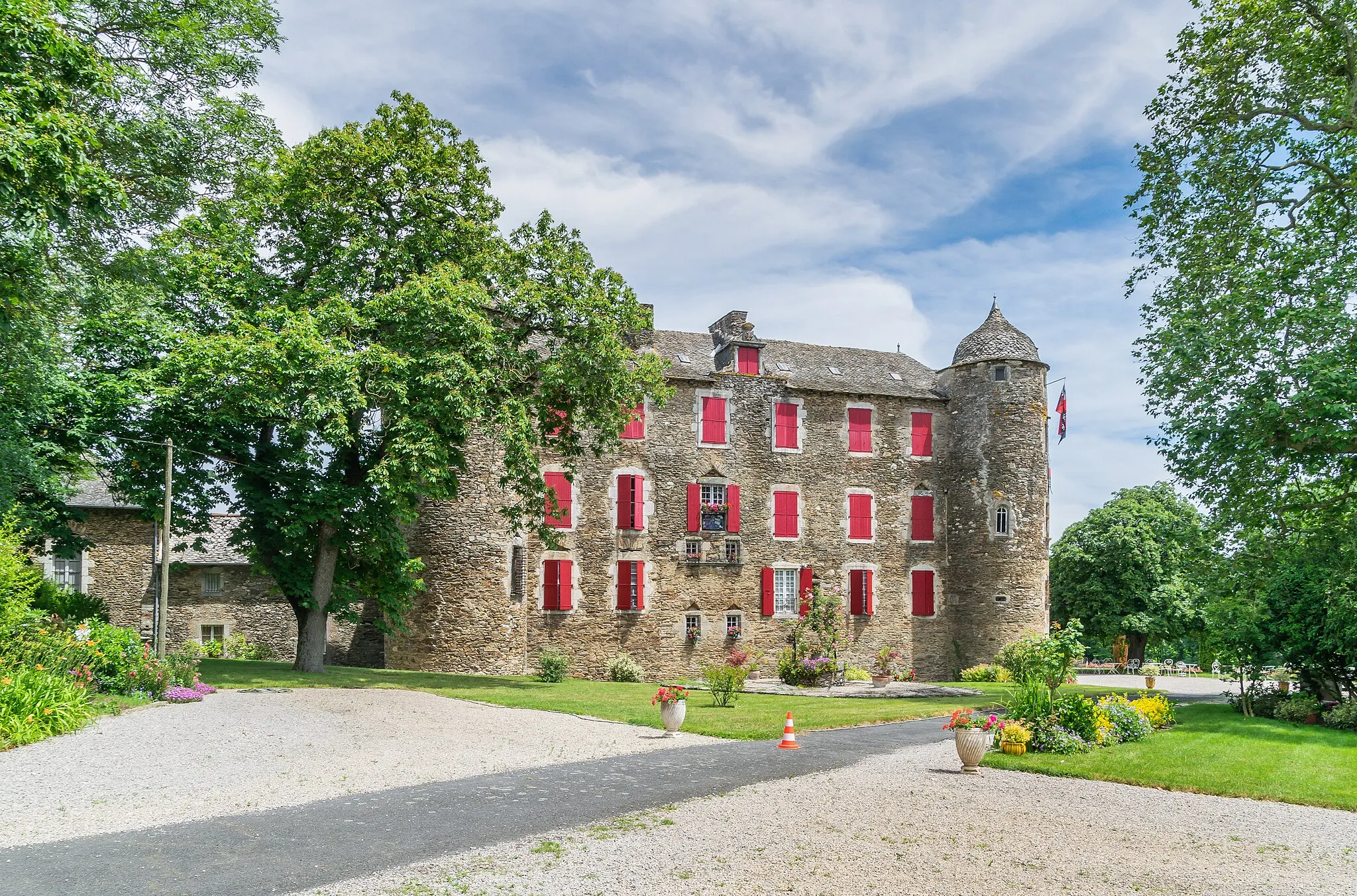 Photo showing: This building is indexed in the base Mérimée, a database of architectural heritage maintained by the French Ministry of Culture, under the reference PA00093985 .