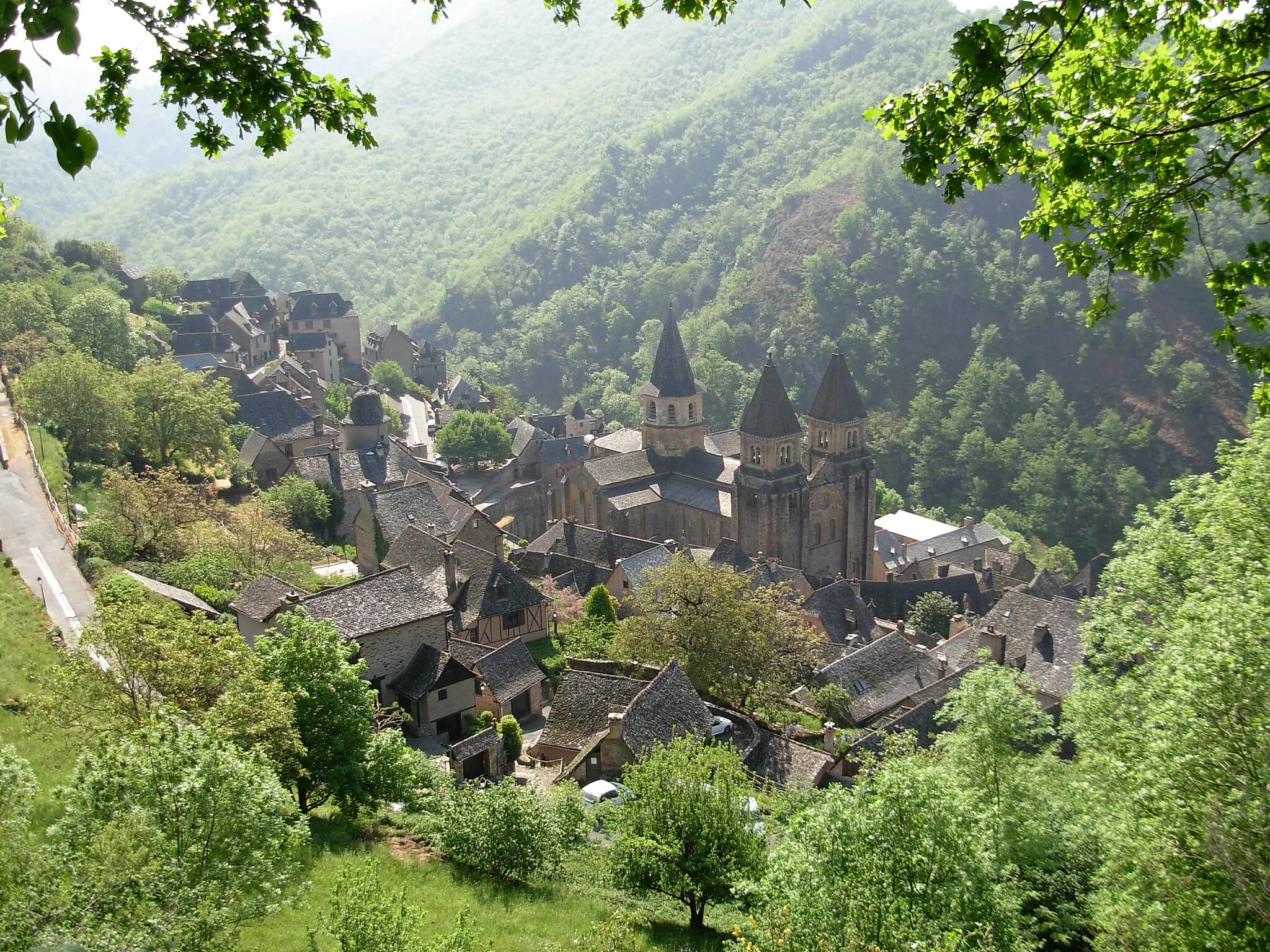 Photo showing: Vue générale de l'ensemble abbatial