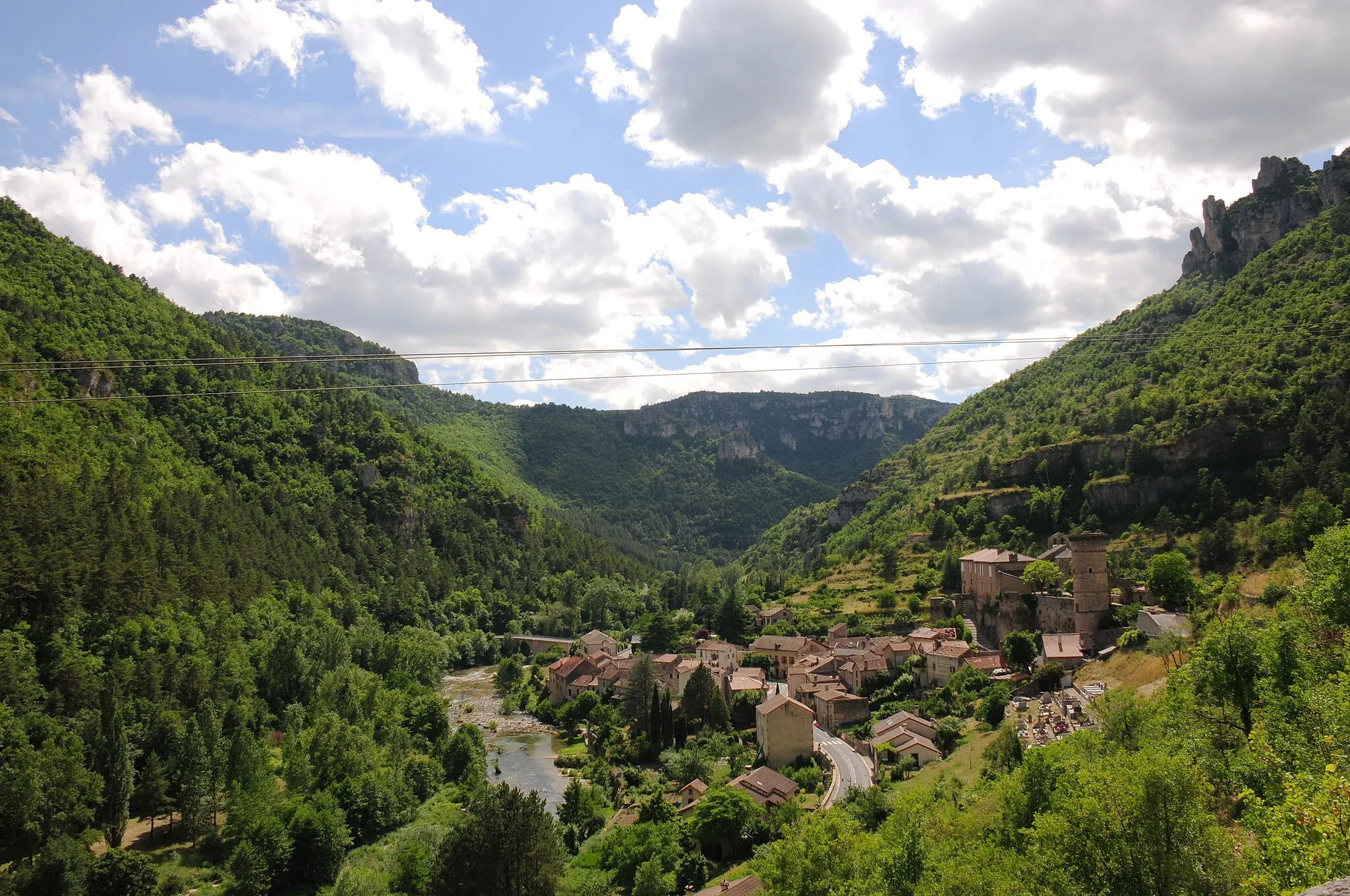 Photo showing: Panoramic view of La Roque-Ste-Marguerite from the East