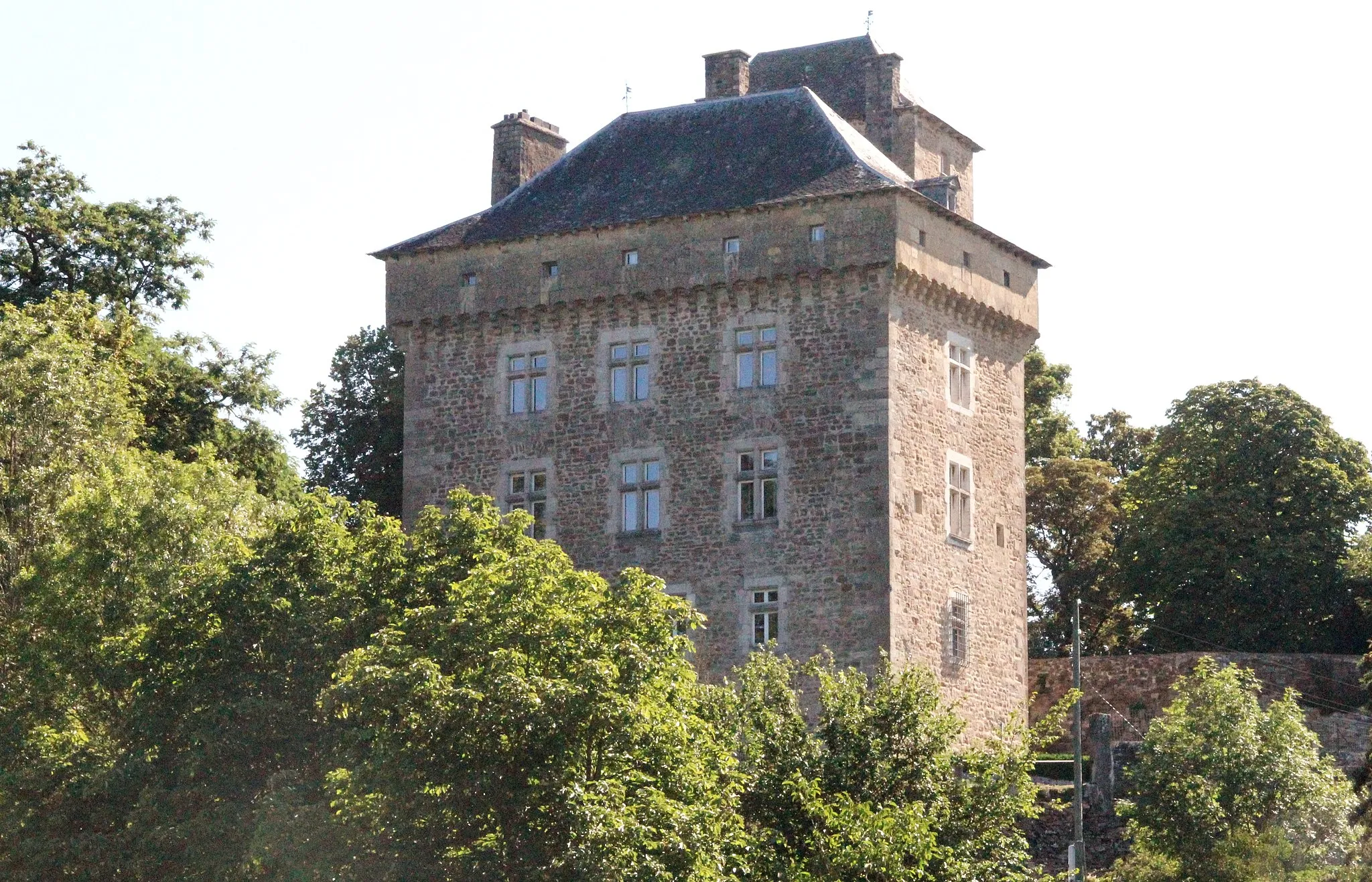 Photo showing: Vue du pont de l'aveyron