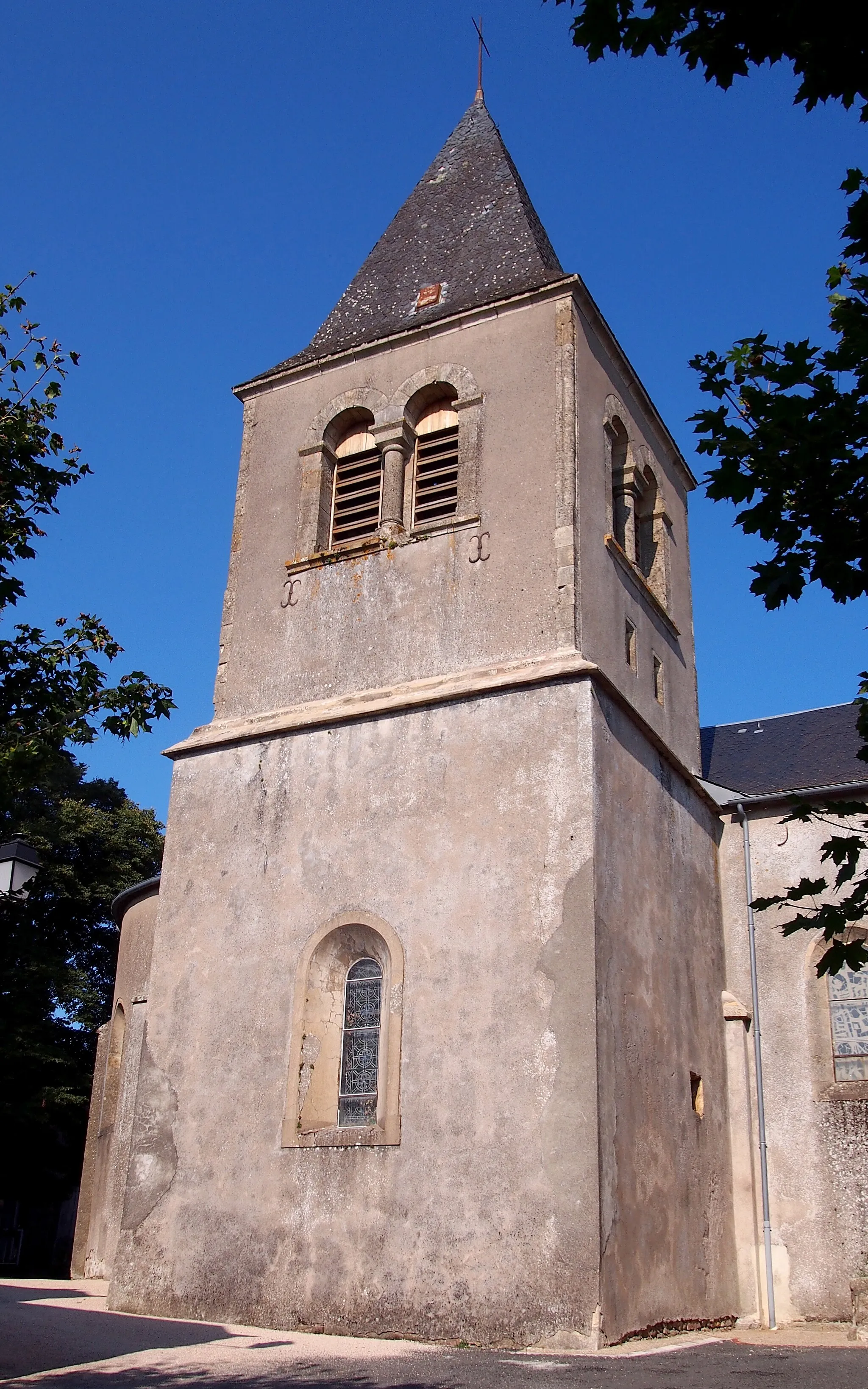 Photo showing: Druhle (Occitanie, France). Le clocher de l'église Notre-Dame.