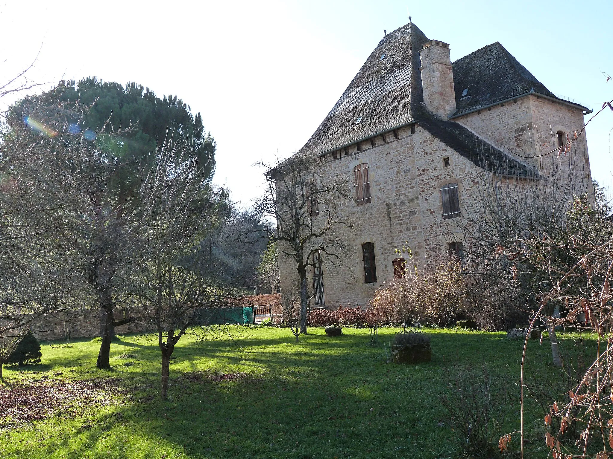 Photo showing: Le château de Saint-Igest